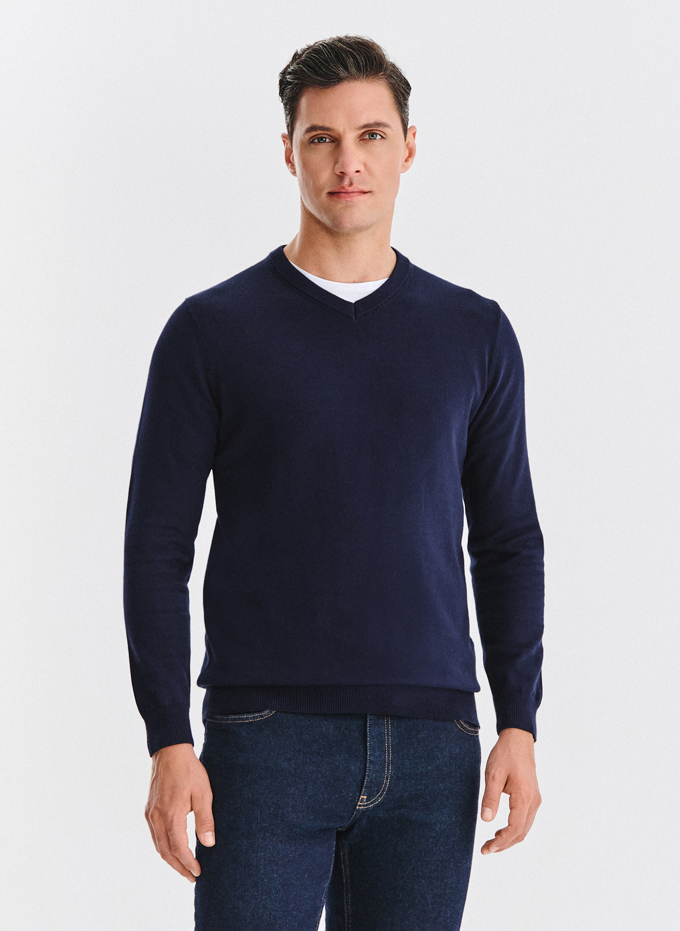 Granatowy bawełniany sweter v-neck - Pako Lorente