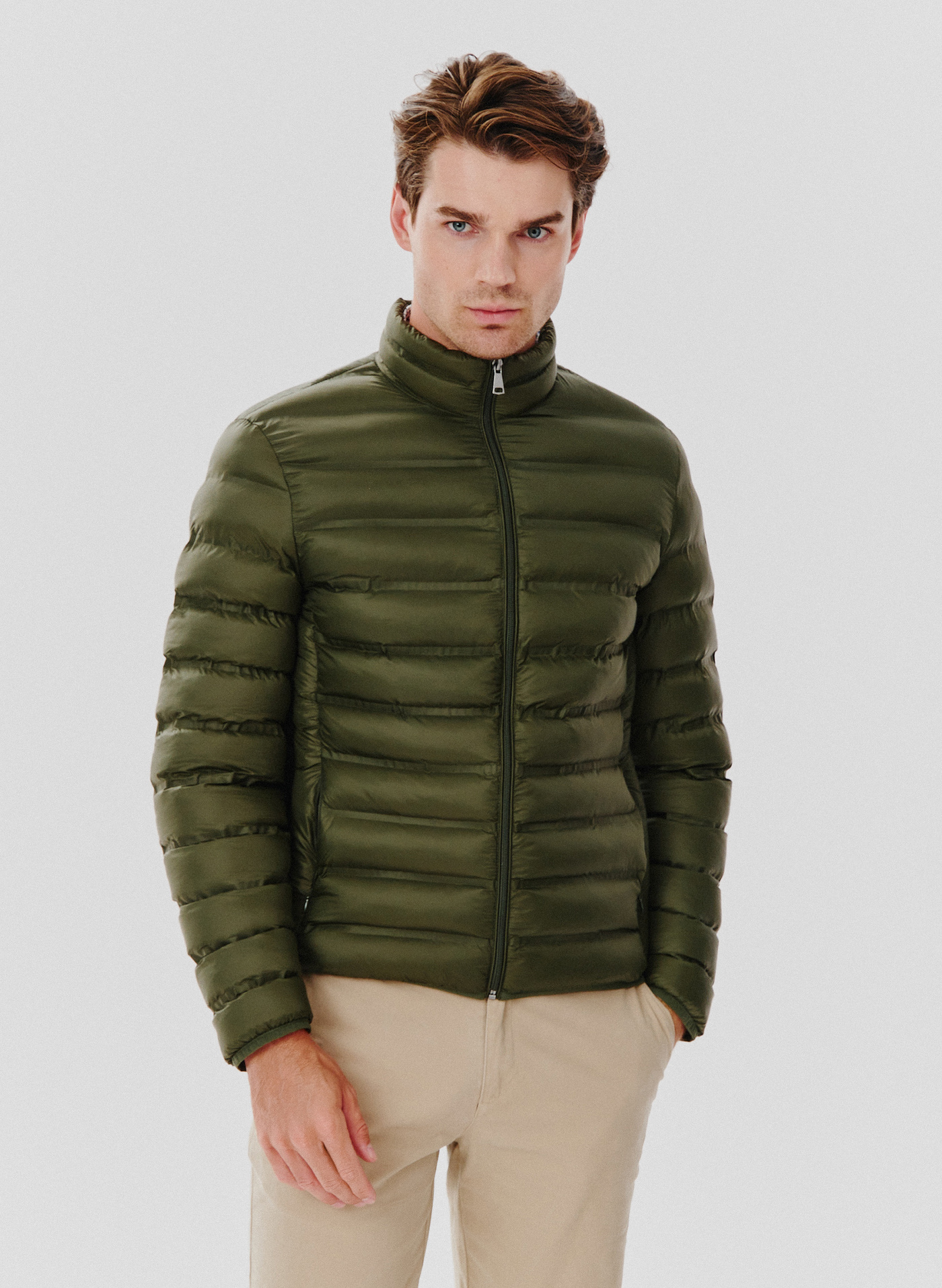 Krótka pikowana kurtka w kolorze zielonym - Pako Lorente