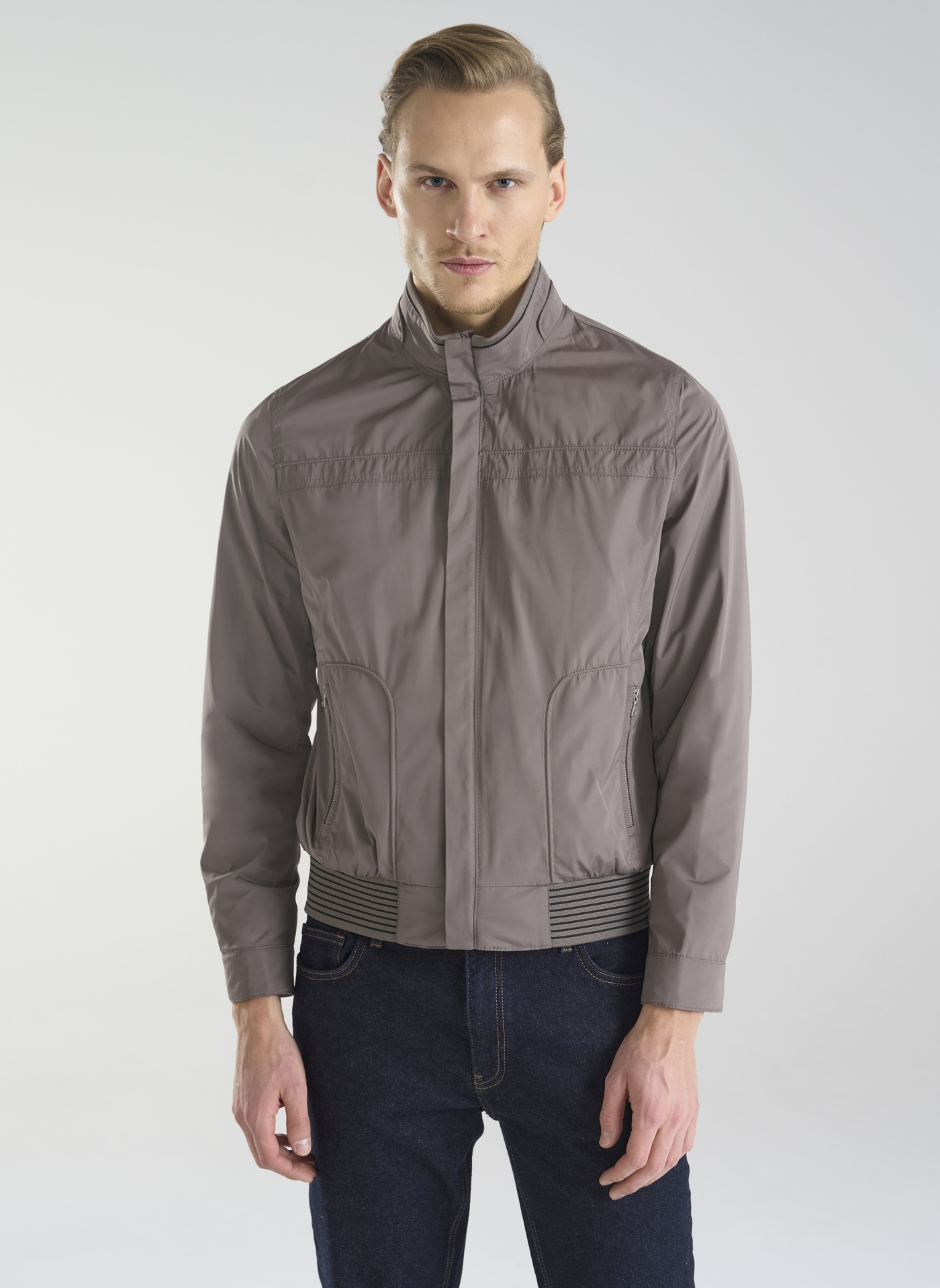 Jasnobrązowa krótka kurtka męska P24SF-5X-001-A-0 - Pako Lorente - Pako Lorente