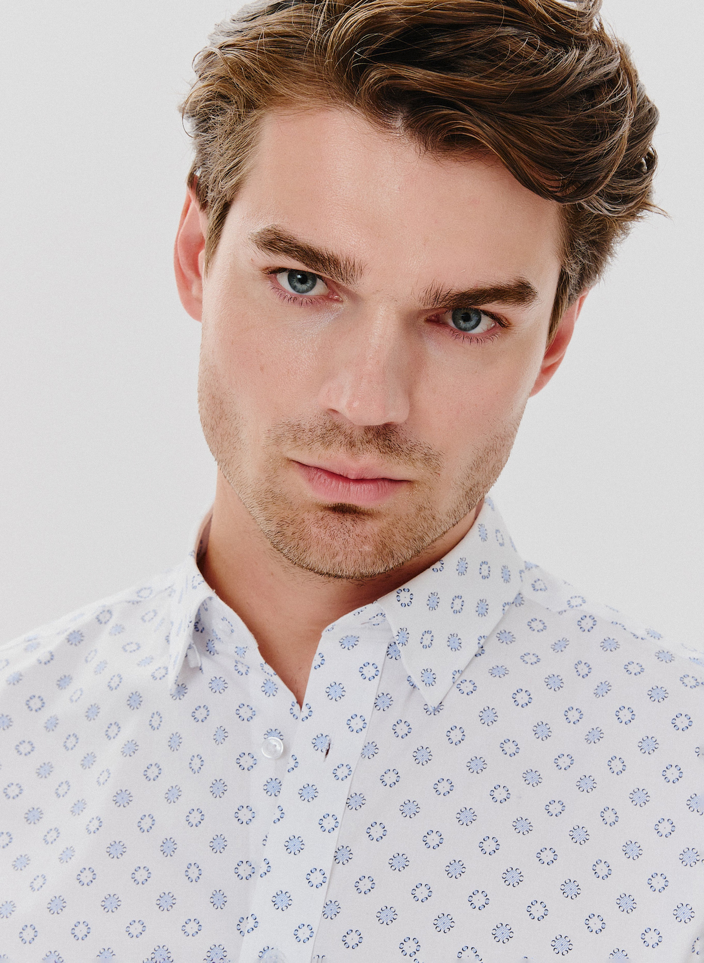 Biała koszula męska mikrowzór - Pako Lorente