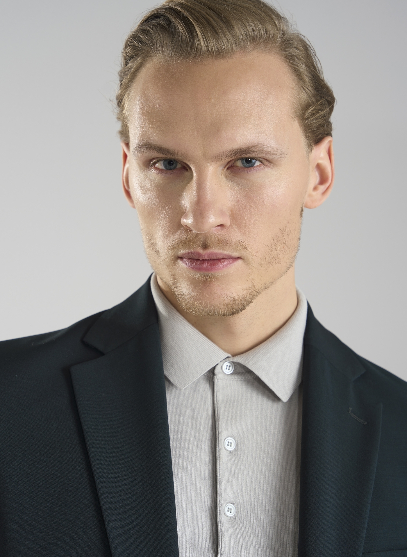 Wełniane zielone spodnie garniturowe - Pako Lorente