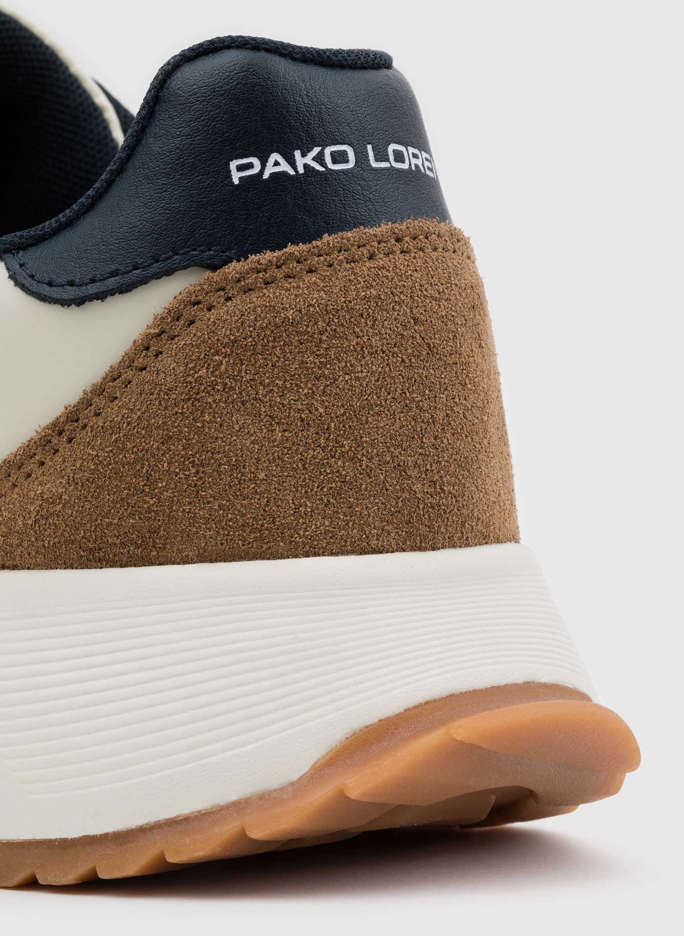 PAKO LORENTE - Beżowe sneakersy męskie - Pako Lorente