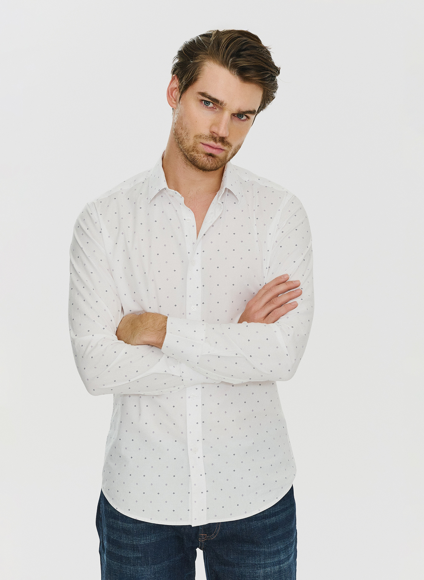 Koszula w kolorze białym w drobny wzór P24SF-1X-022-B-S - Pako Lorente - Pako Lorente