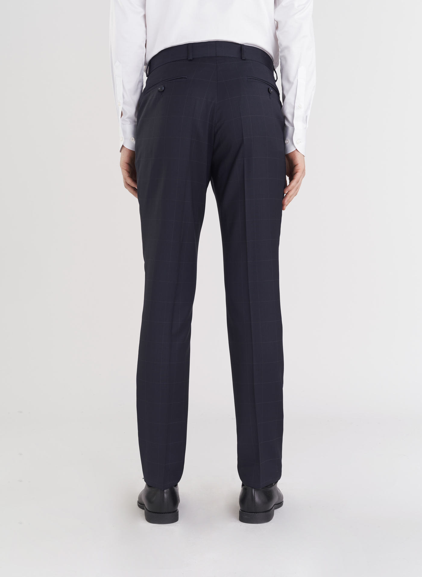 Granatowe spodnie garniturowe w subtelną kratę - Pako Lorente