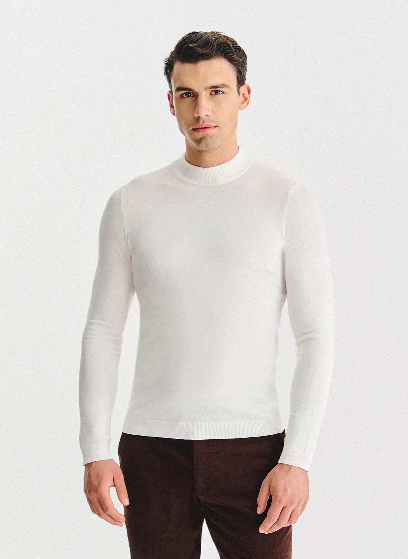 Biały półgolf męski - Pako Lorente