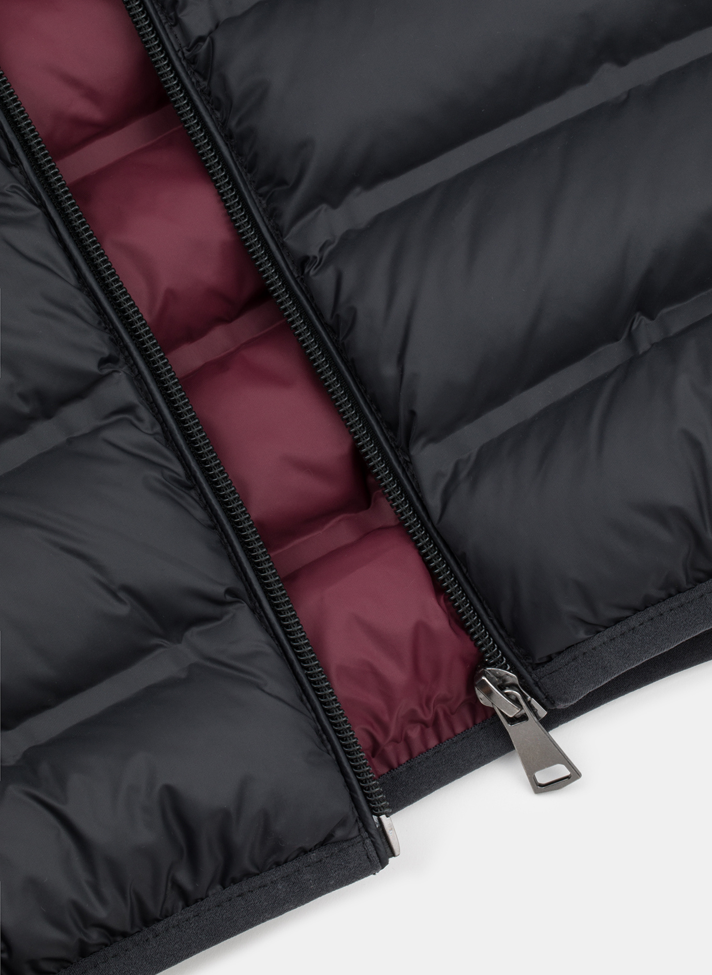 Krótka pikowana kurtka w kolorze czarnym - Pako Lorente