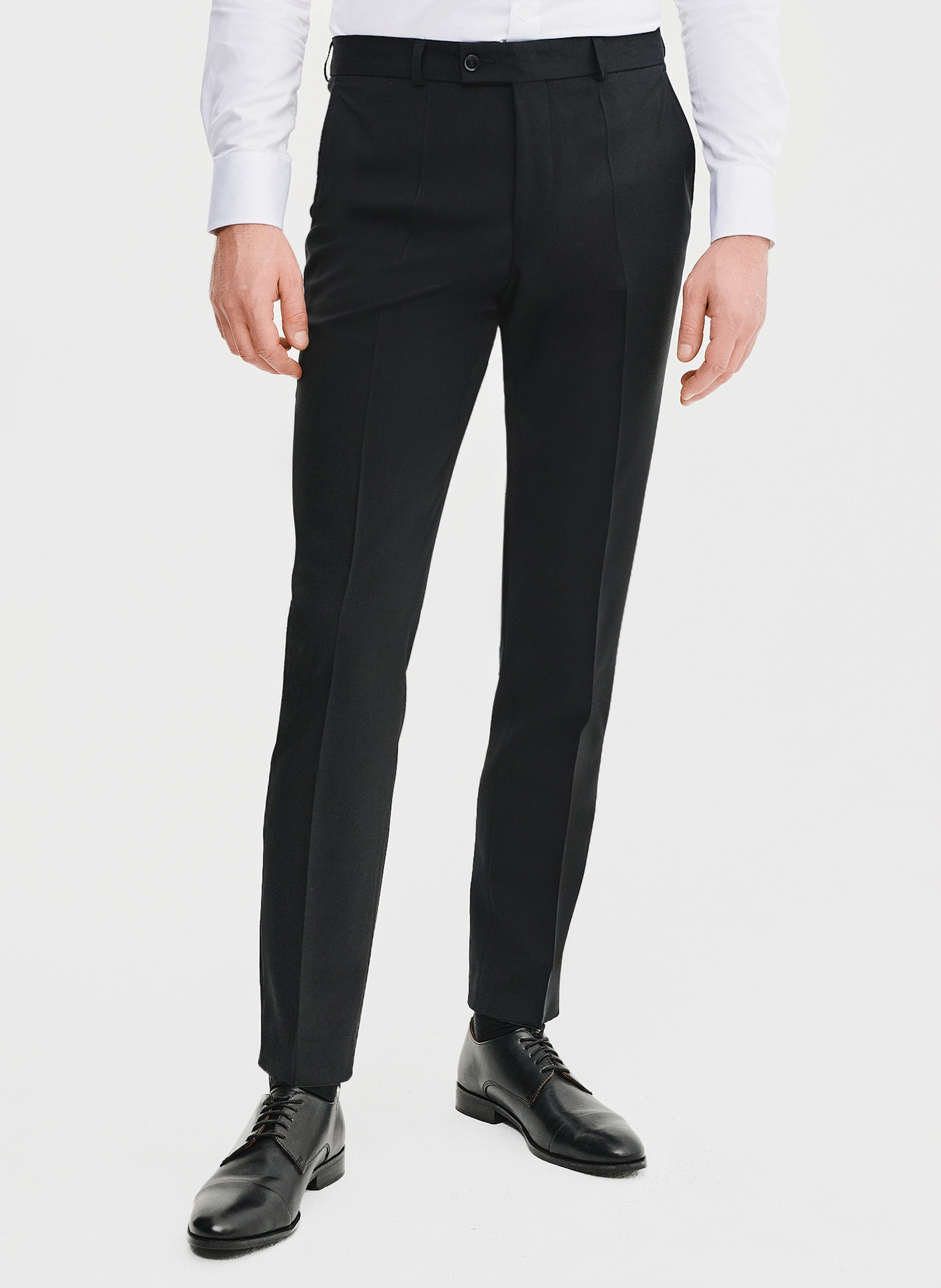 Wełniane spodnie garniturowe w kolorze czarnym - Pako Lorente