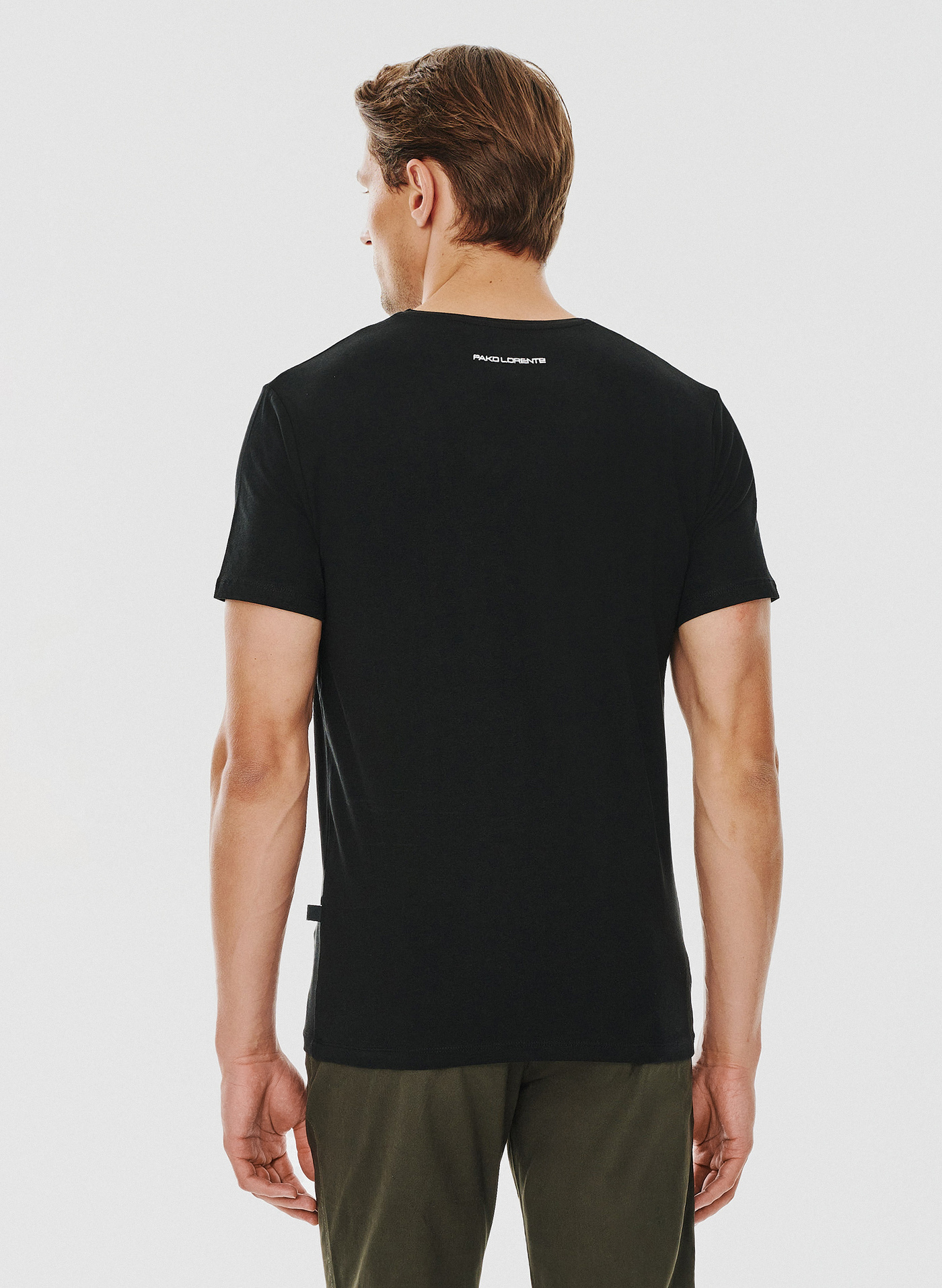 Czarny gładki T-shirt Basic - Pako Lorente