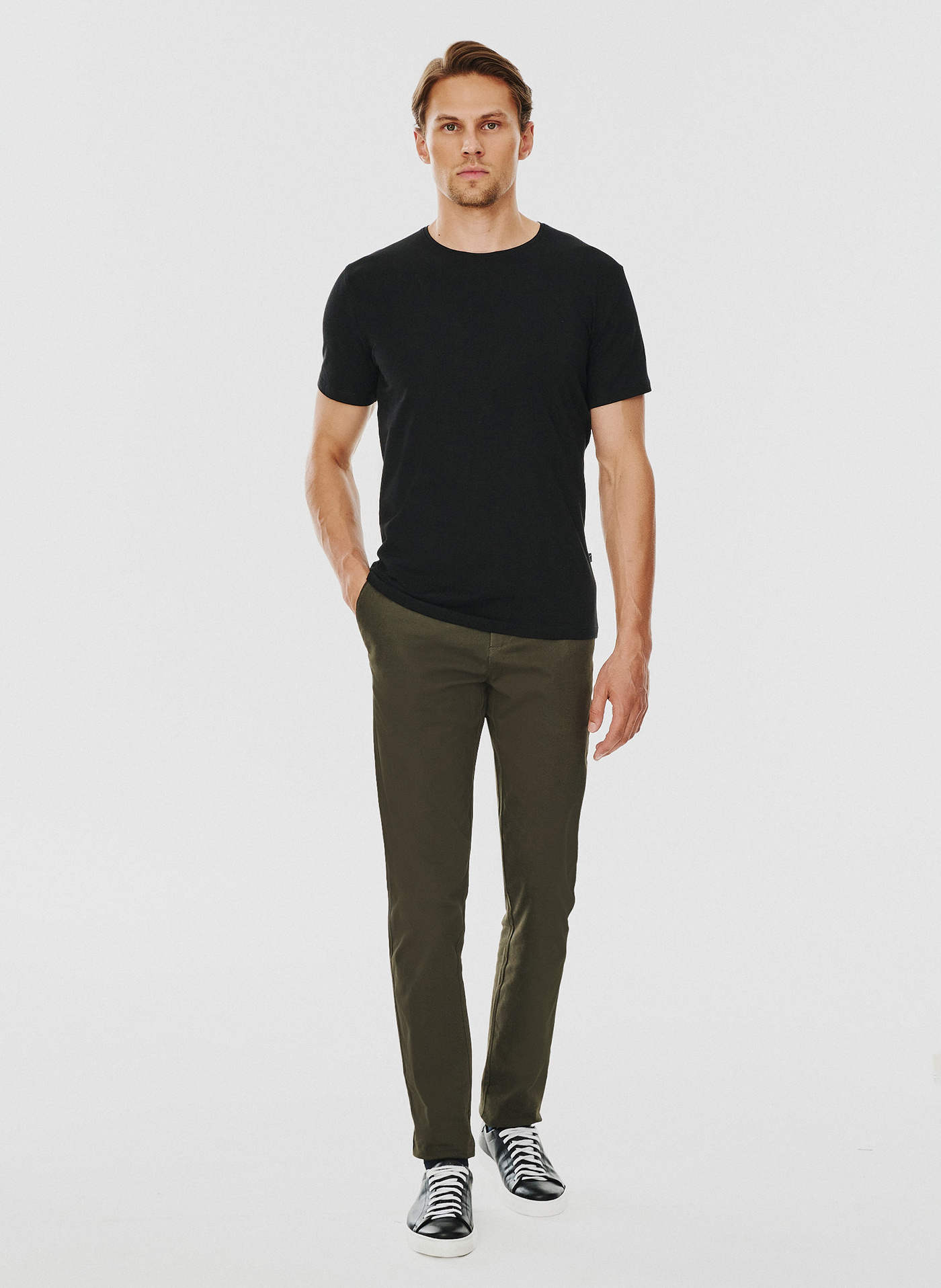 Czarny gładki T-shirt Basic - Pako Lorente