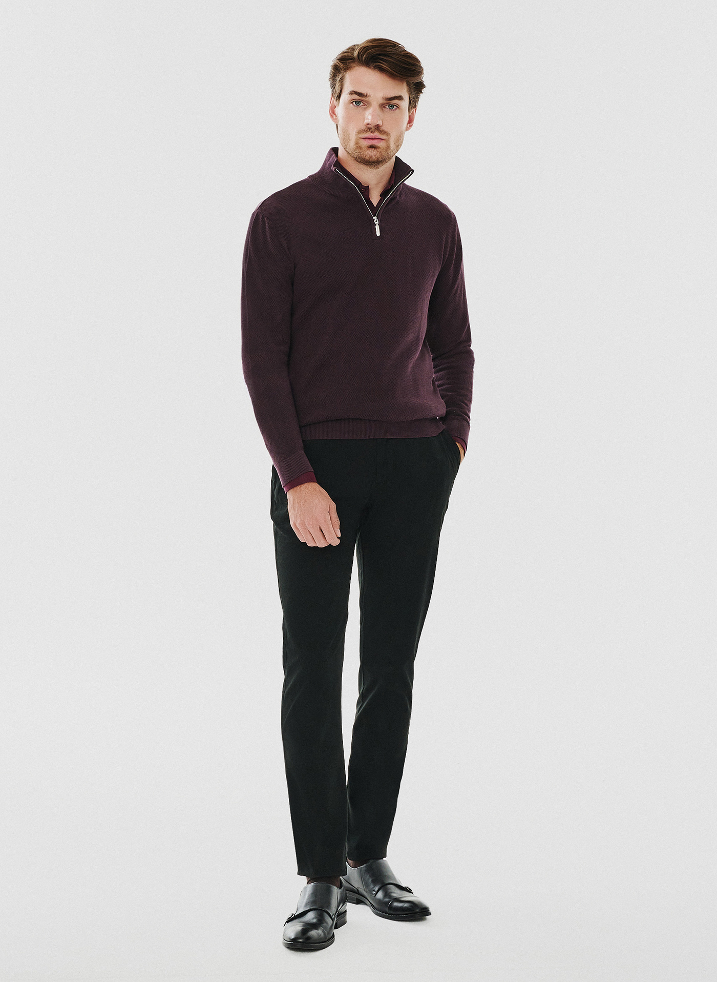 Bordowy sweter z wysoką stójką zapinaną na zamek - Pako Lorente