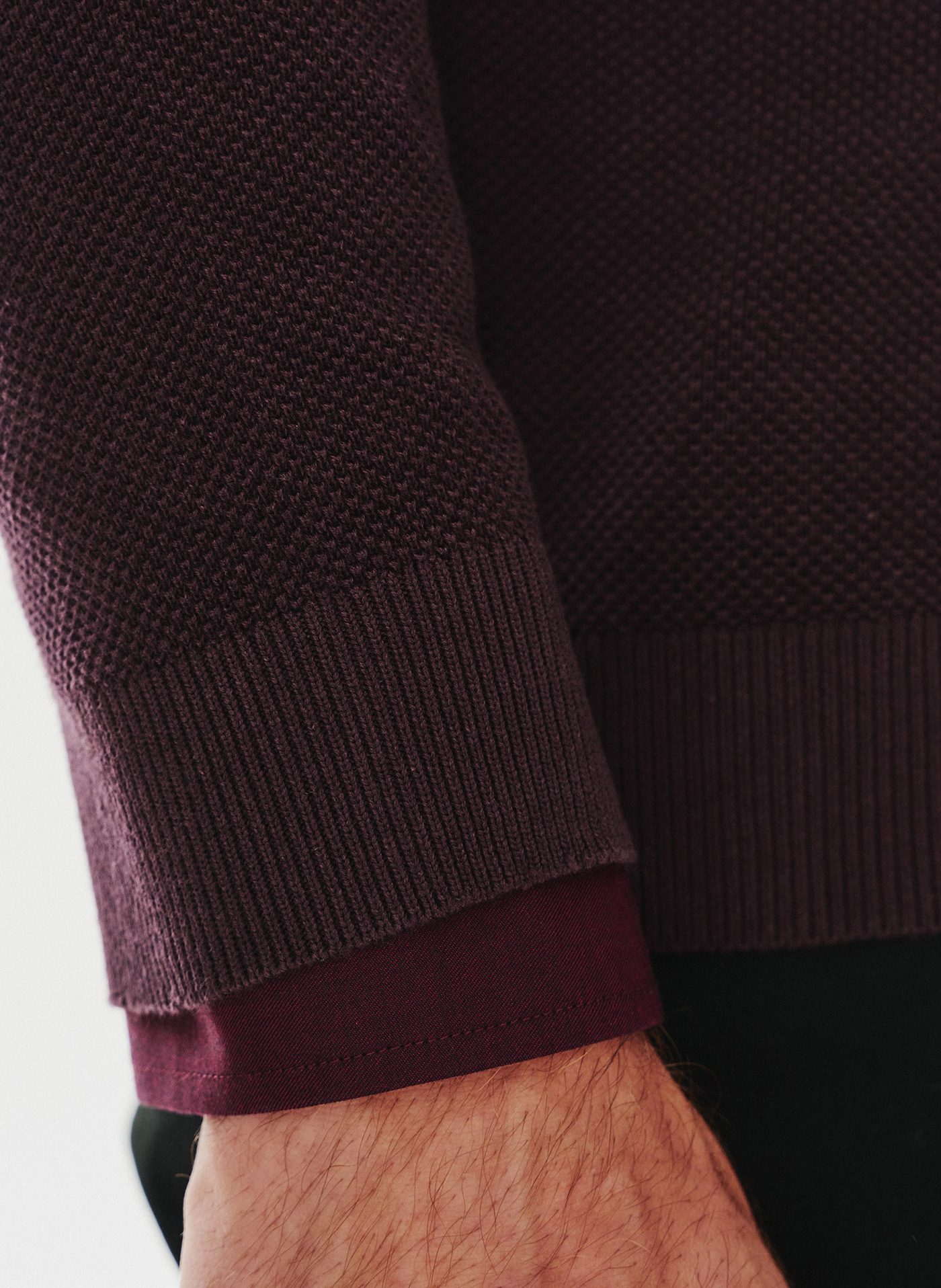 Bordowy sweter z wysoką stójką zapinaną na zamek - Pako Lorente