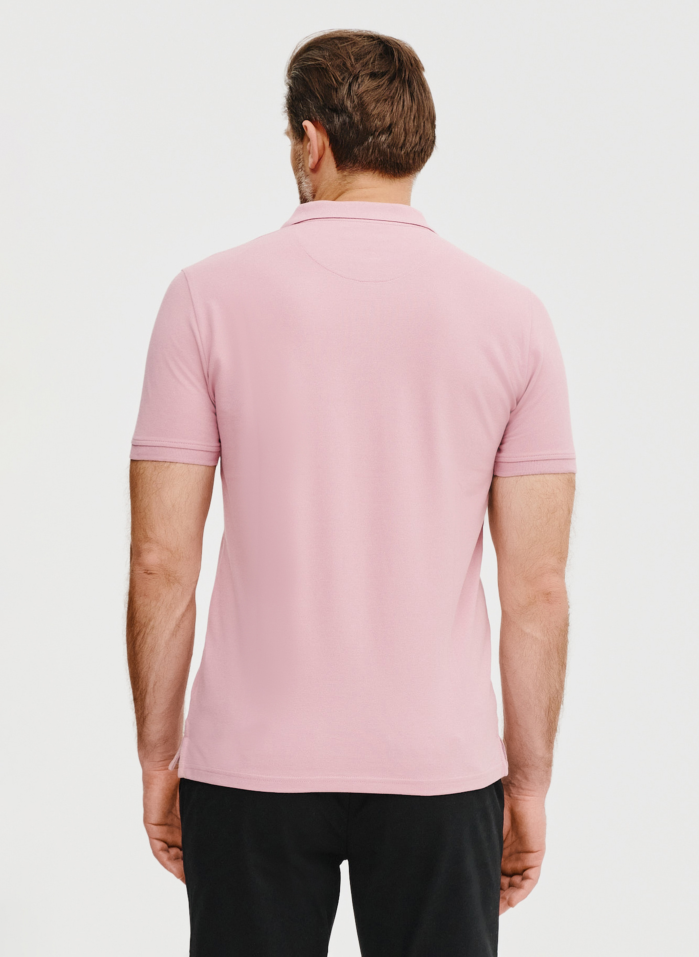 Gładki t-shirt polo w różowym kolorze - Pako Lorente