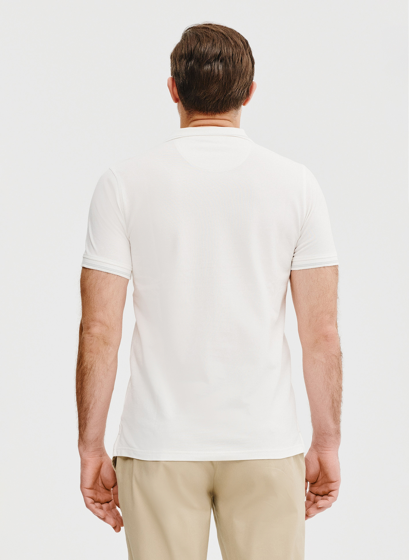 T-shirt polo w kolorze białym - Pako Lorente