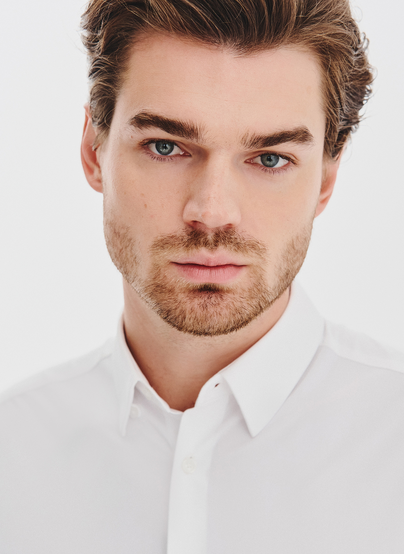 Biała dzianinowa koszula męska - Pako Lorente