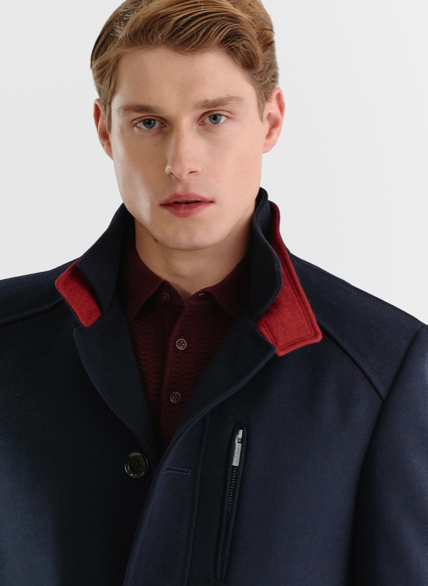 Granatowy płaszcz męski z podwójnym kołnierzem - Pako Lorente