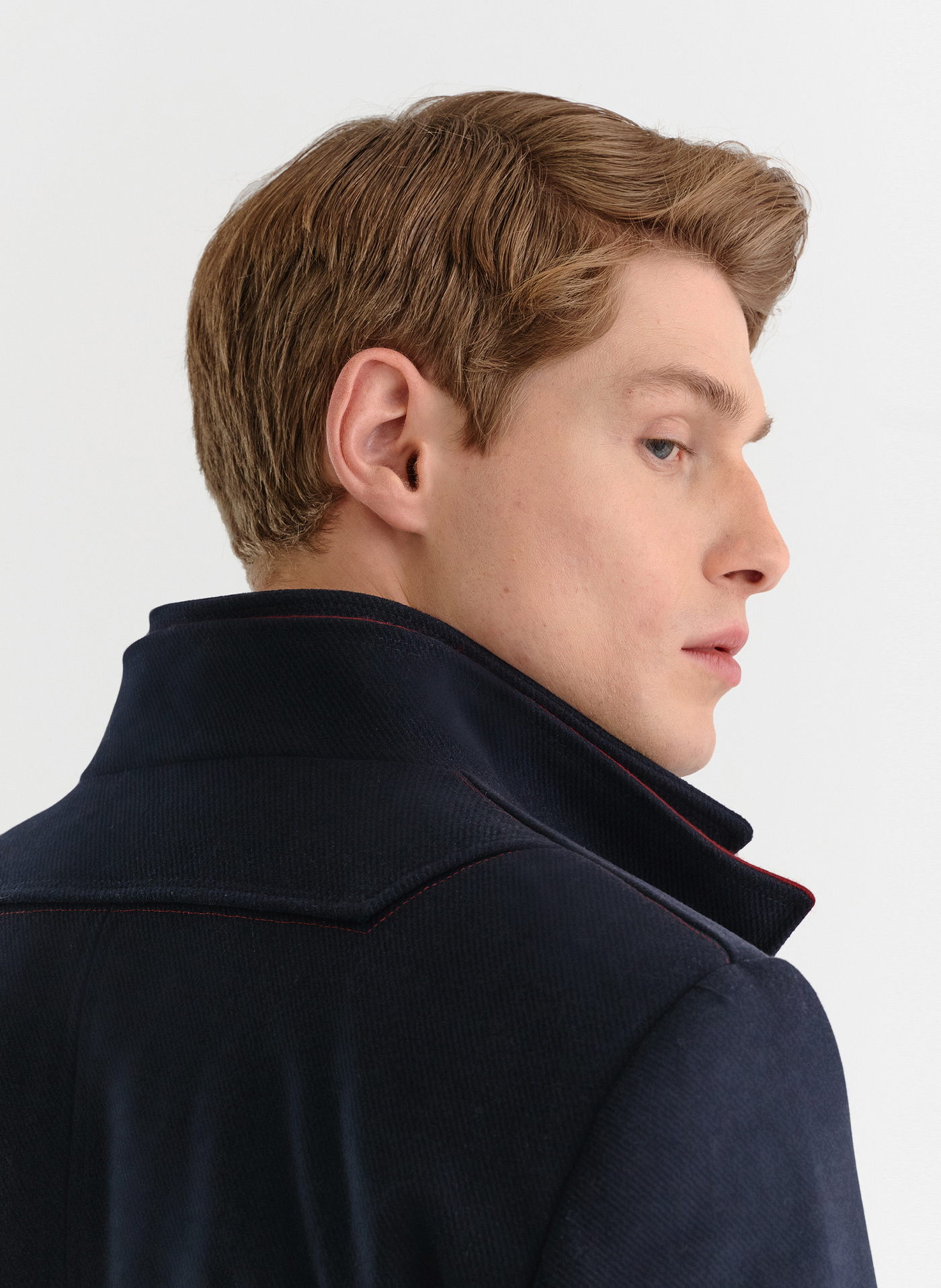 Granatowy płaszcz męski z podwójnym kołnierzem - Pako Lorente