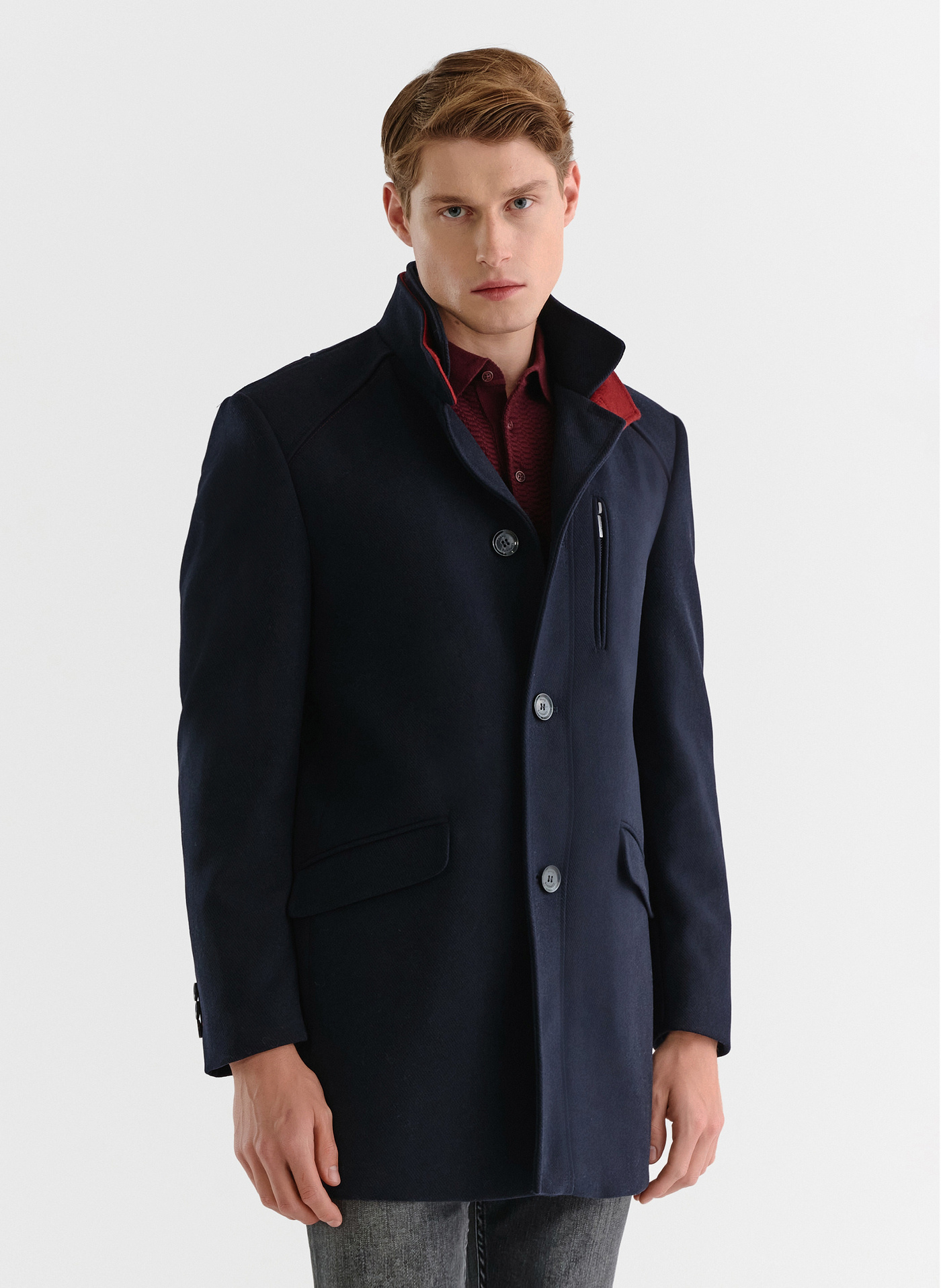 Granatowy płaszcz męski z podwójnym kołnierzem - Pako Lorente