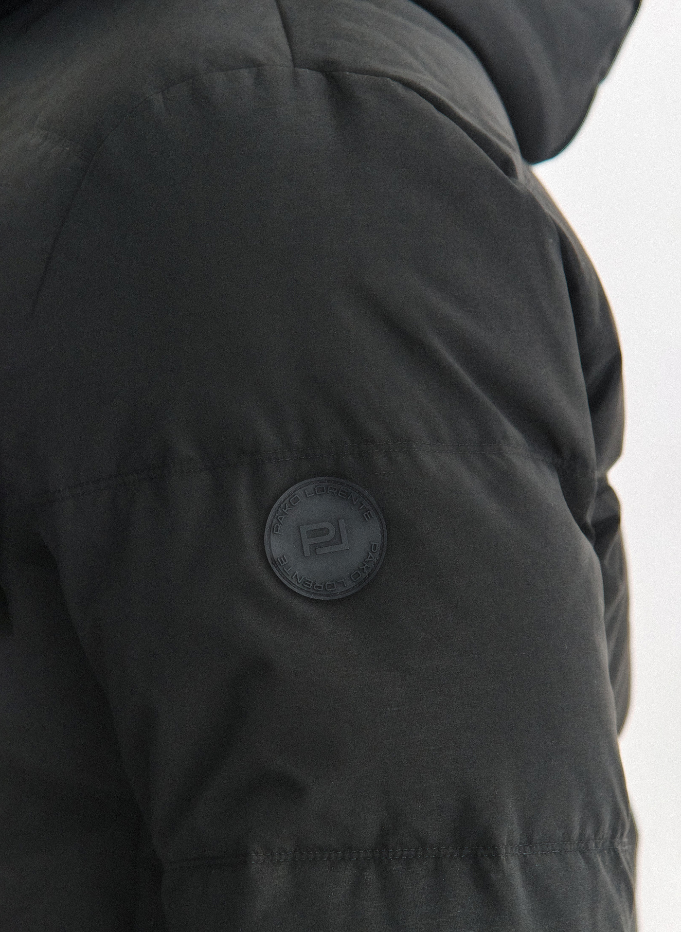 Czarna puchowa kurtka męska - Pako Lorente