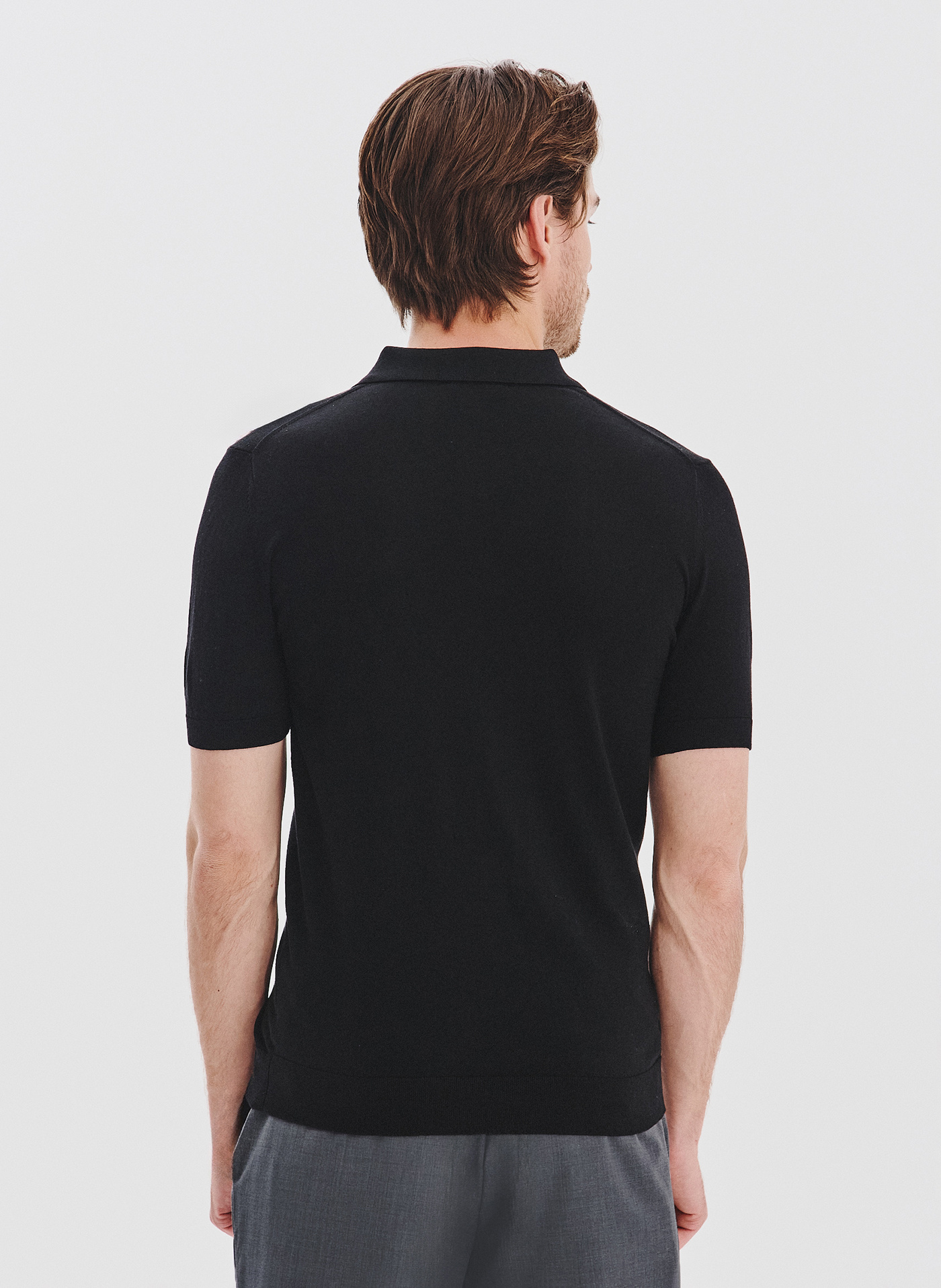 PAKO LORENTE - Czarny swetrowy t-shirt polo - Pako Lorente