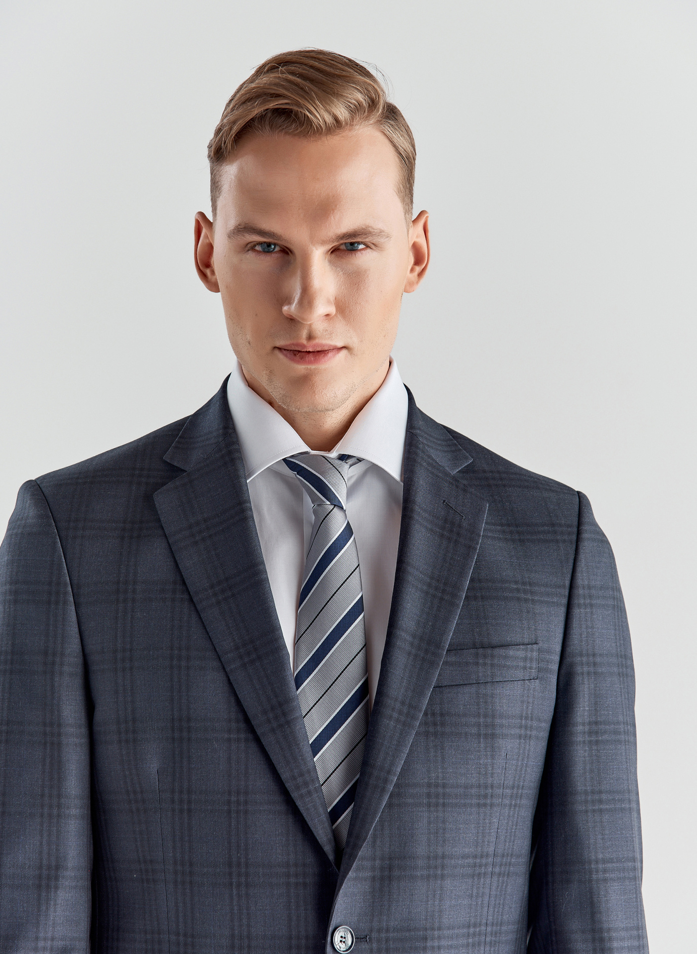 Granatowa marynarka garniturowa P21WP-3G-035-G - Pako Lorente