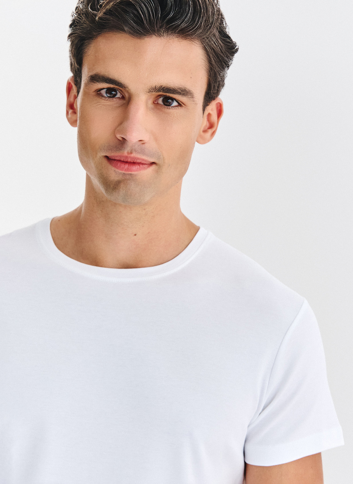 Biały t-shirt męski - Pako Lorente