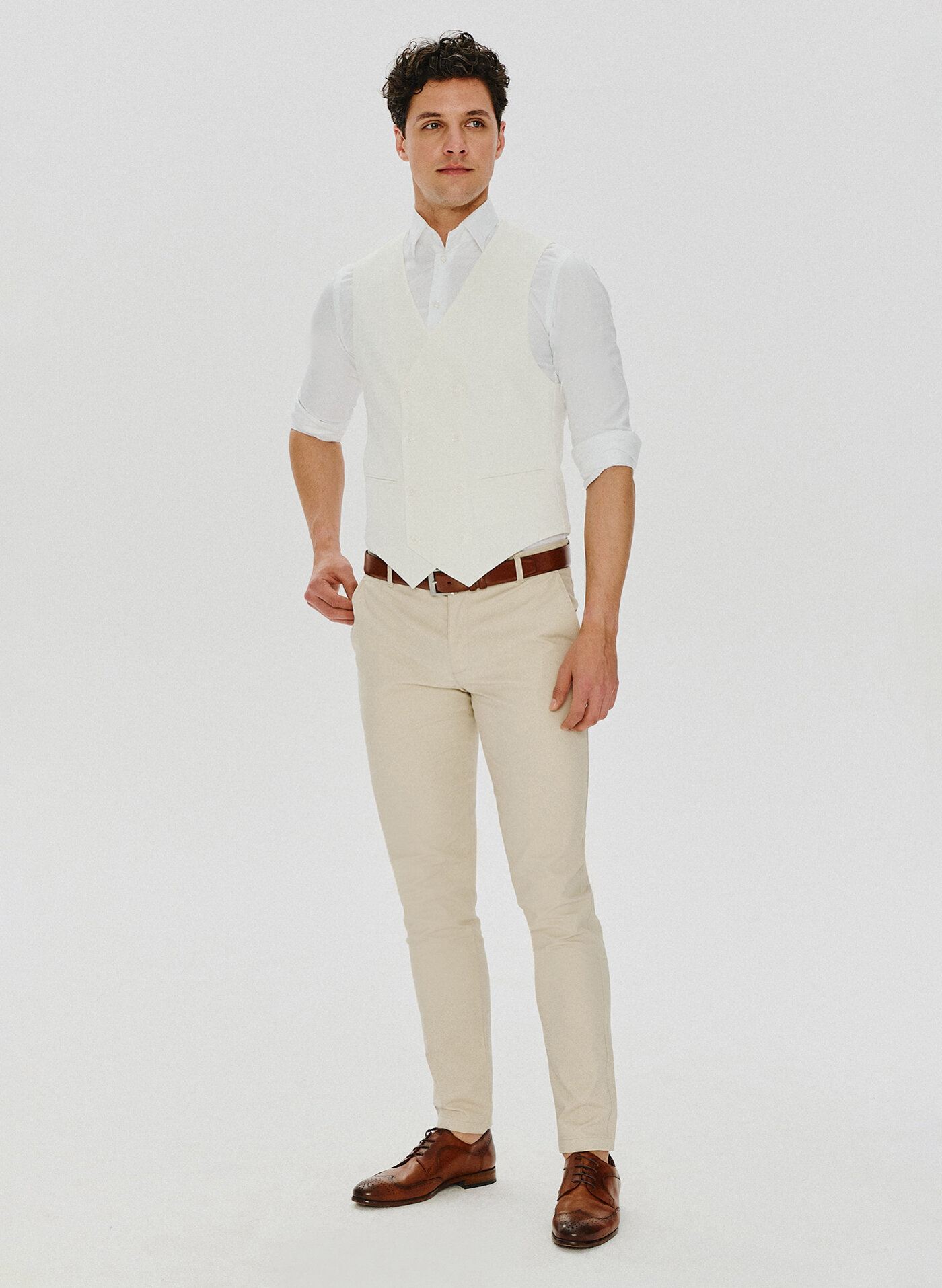 Beżowa dwurzędowa kamizelka męska - Pako Lorente