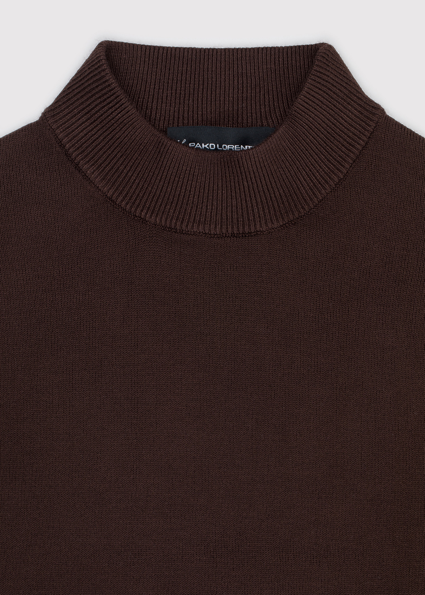 Brązowy gładki półgolf męski - Pako Lorente