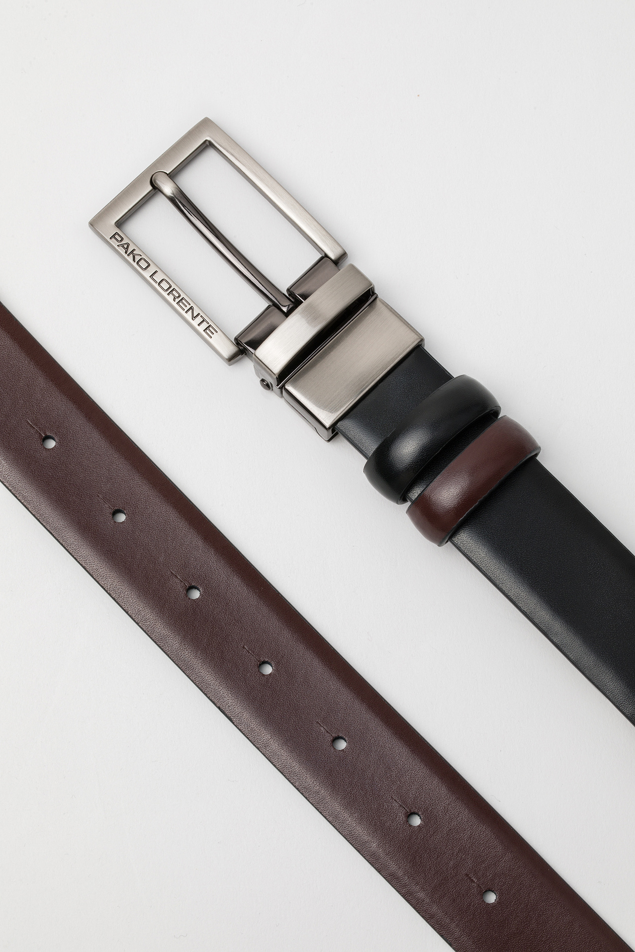 PAKO LORENTE - Dwustronny skórzany pasek z błyszczącą klamrą - Pako Lorente