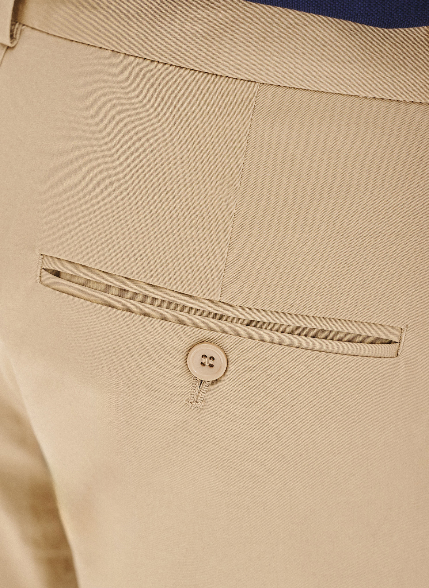 PAKO LORENTE - Beżowe szorty męskie z bawełną - Pako Lorente