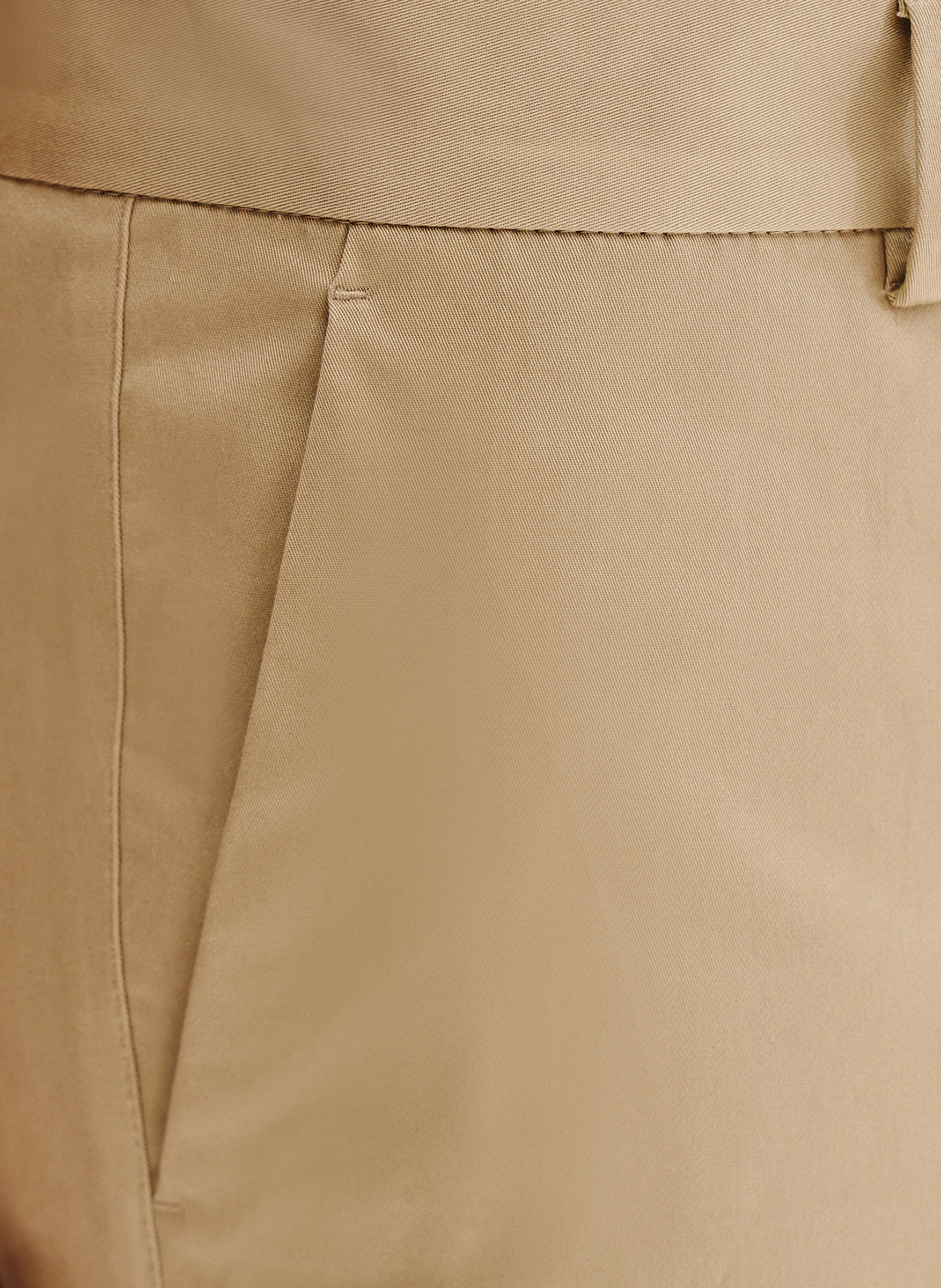 PAKO LORENTE - Beżowe szorty męskie z bawełną - Pako Lorente