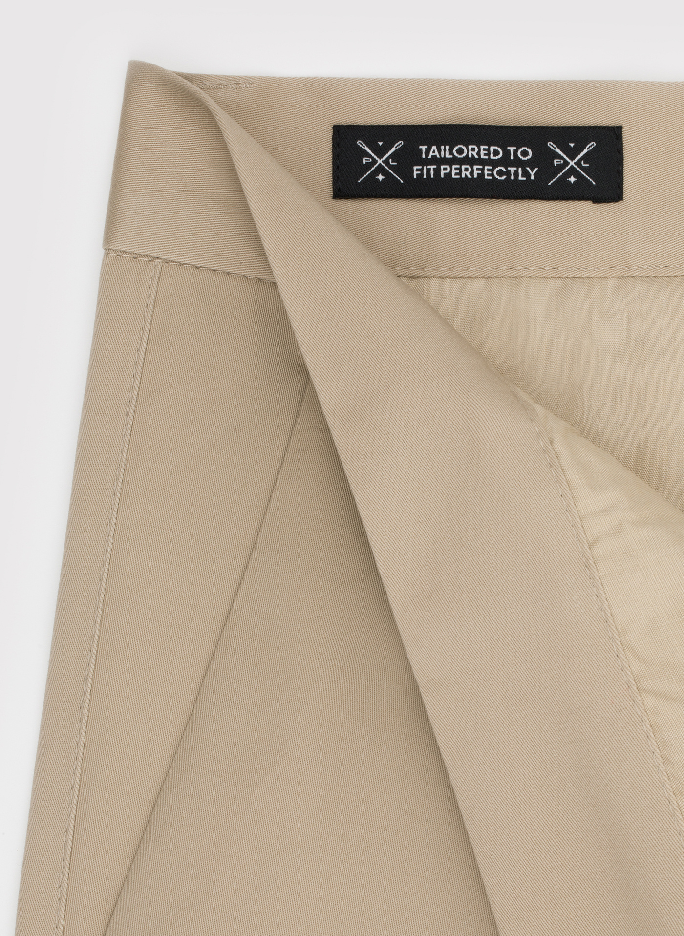 PAKO LORENTE - Beżowe szorty męskie z bawełną - Pako Lorente