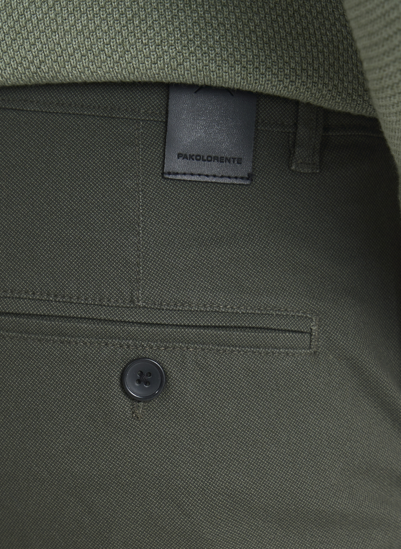 Męskie spodnie w kolorze zielonym P24SF-WX-001-Z-S - Pako Lorente - Pako Lorente