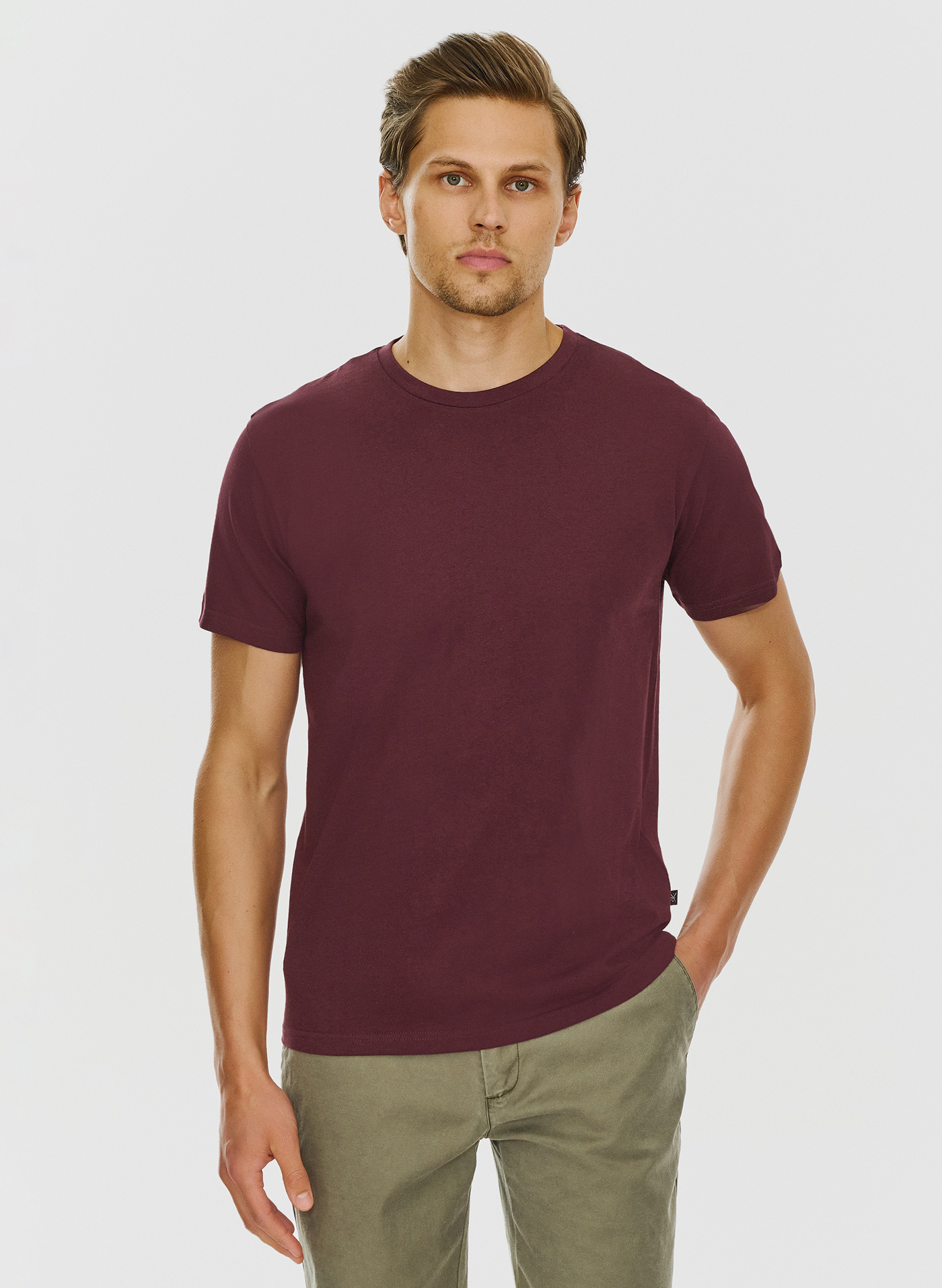 Bawełniany bordowy t-shirt z okrągłym dekoltem - Pako Lorente