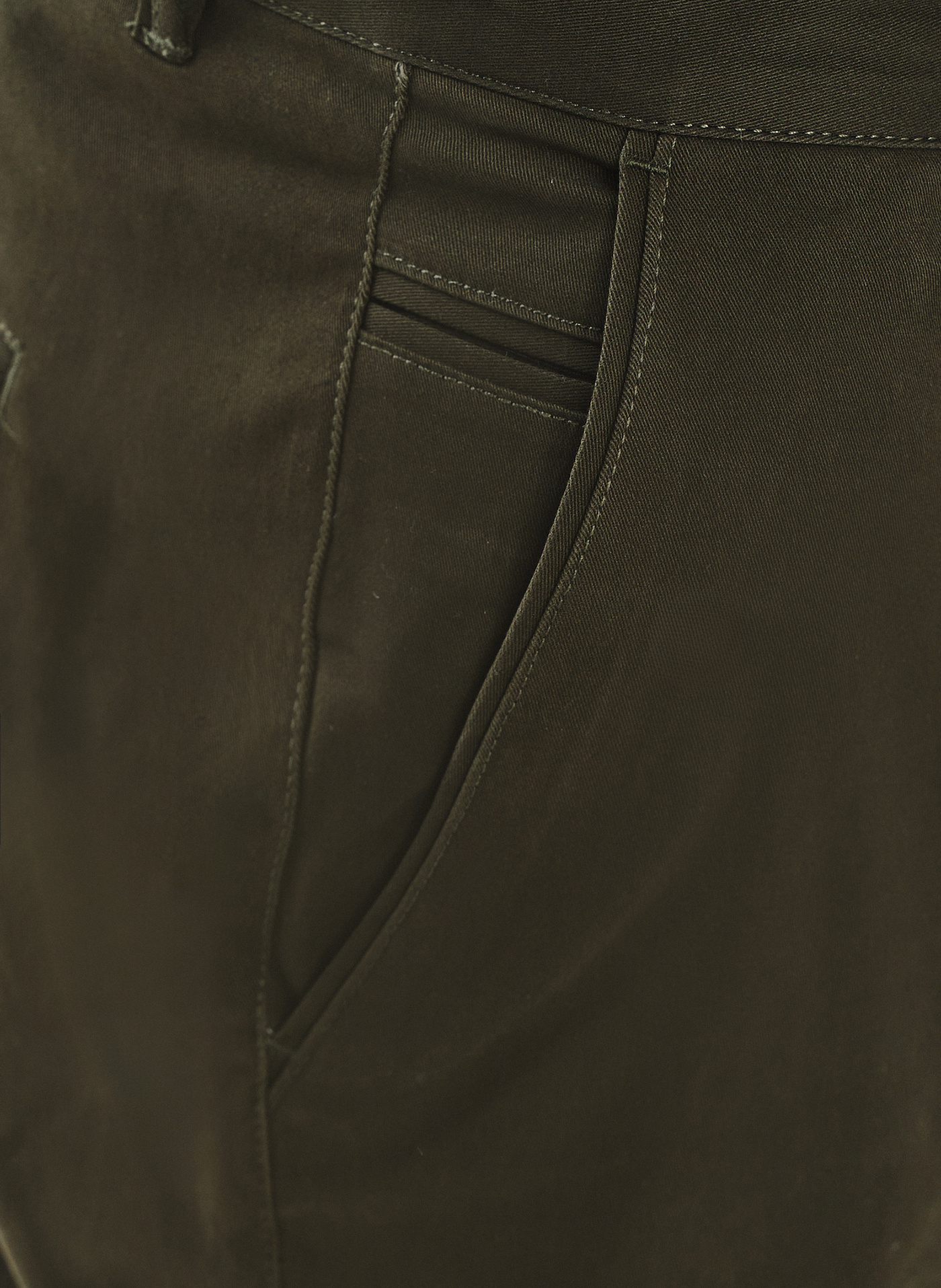 Gładkie spodnie męskie w kolorze zielonym - Pako Lorente