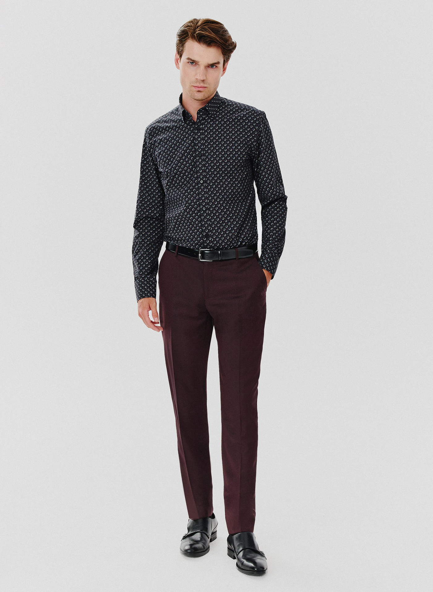 Spodnie garniturowe w kolorze burgundowym - Pako Lorente