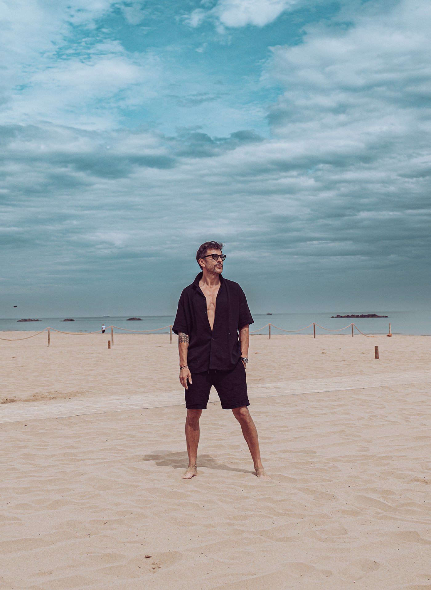 Bawełniana koszula męska w kolorze czarnym - Pako Lorente