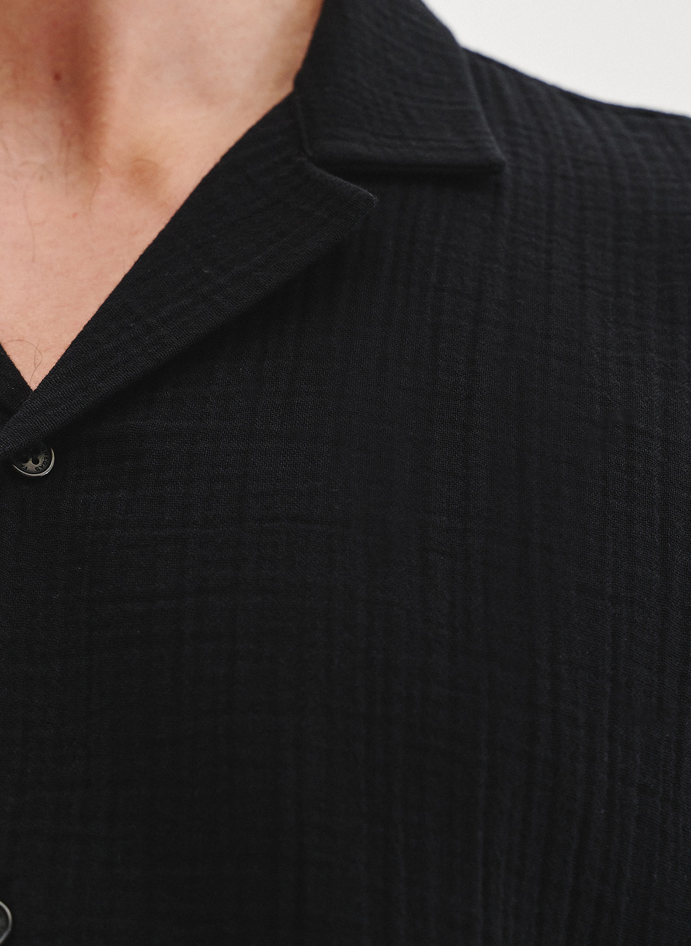 Bawełniana koszula męska w kolorze czarnym - Pako Lorente