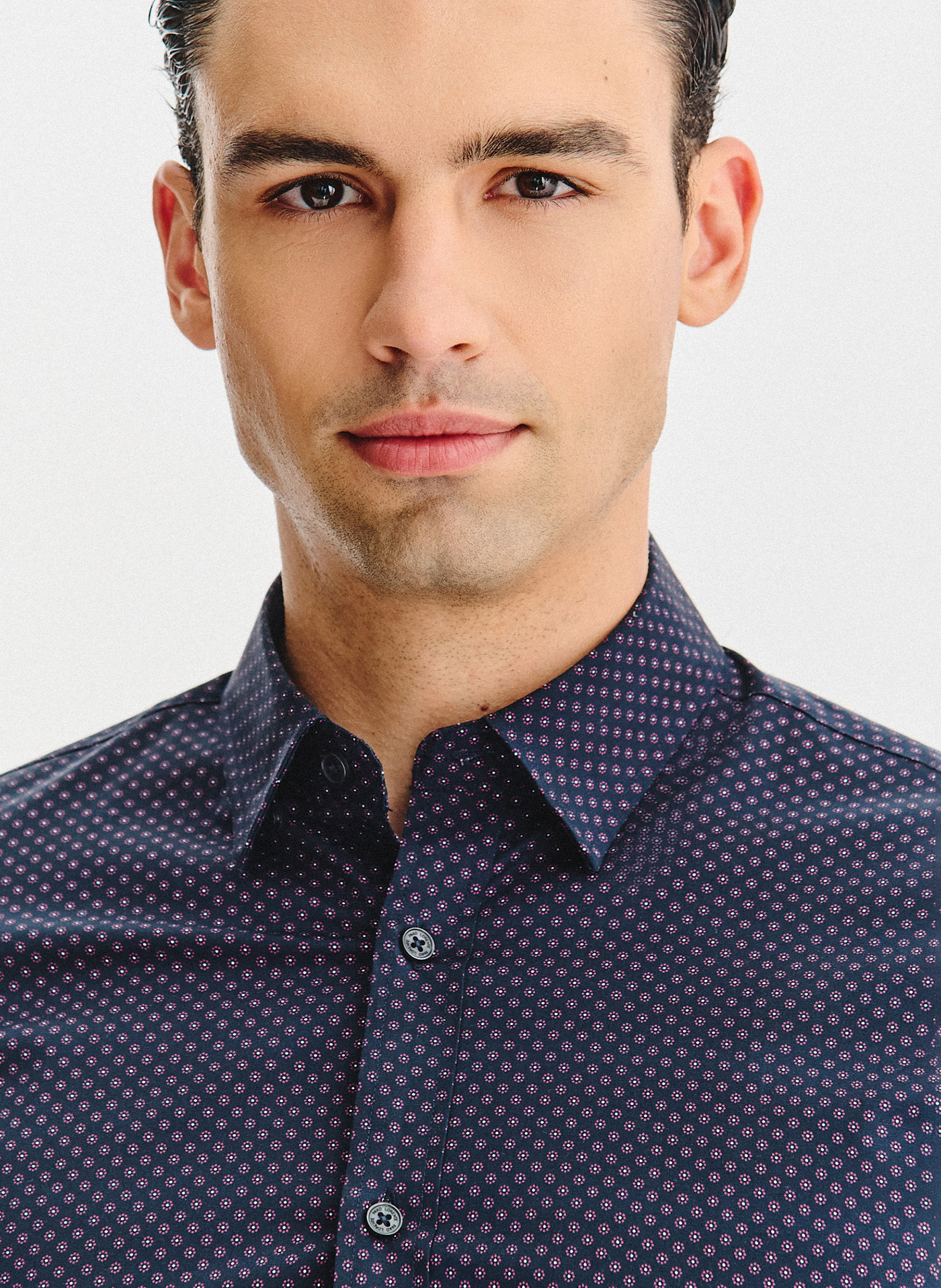 Granatowa koszula w kwiaty - Pako Lorente