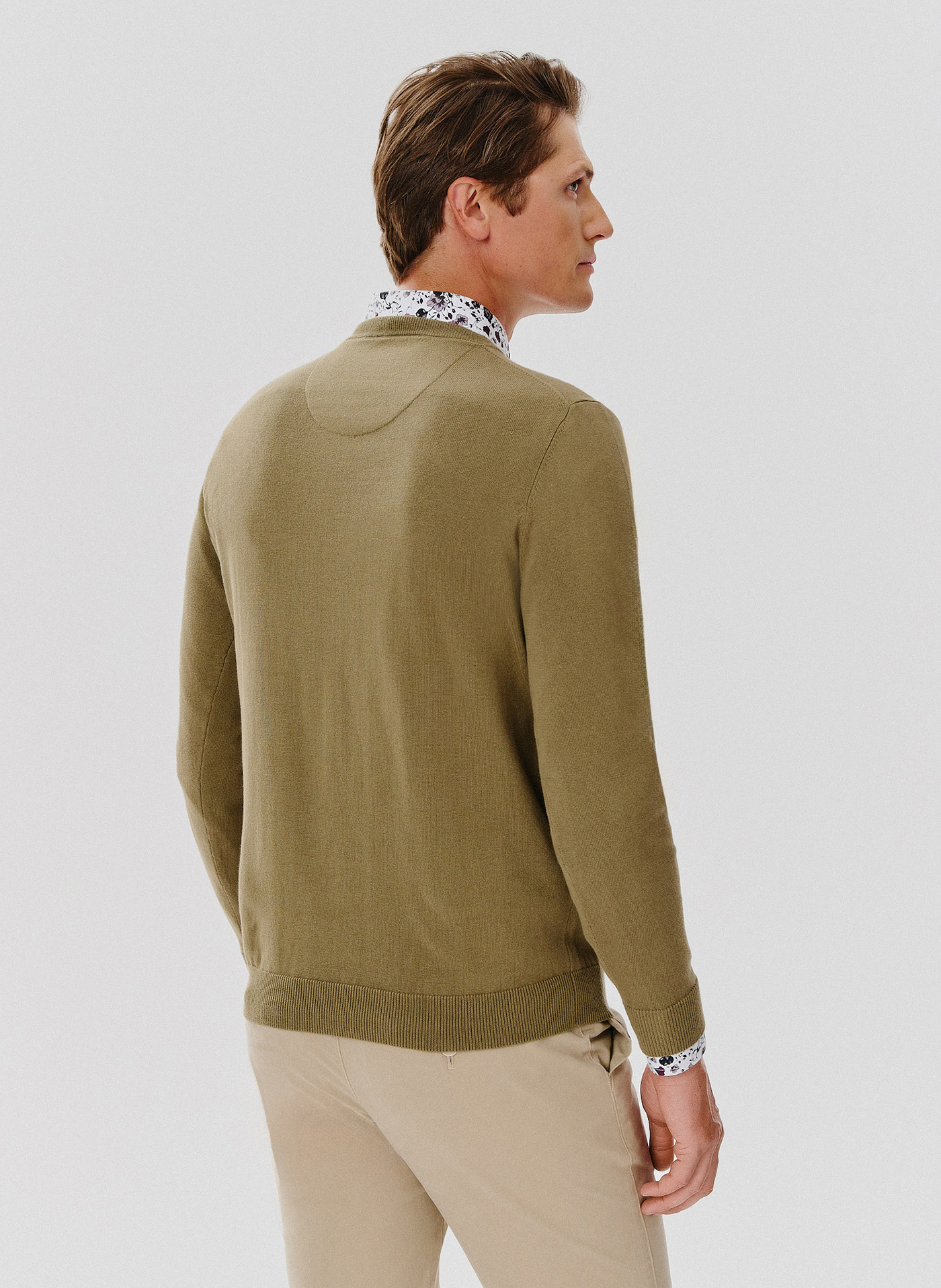 Zielony męski sweter w serek - Pako Lorente