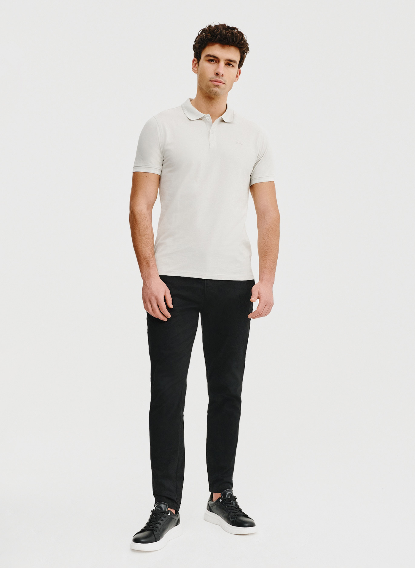 T-shirt polo w kolorze szarym - Pako Lorente