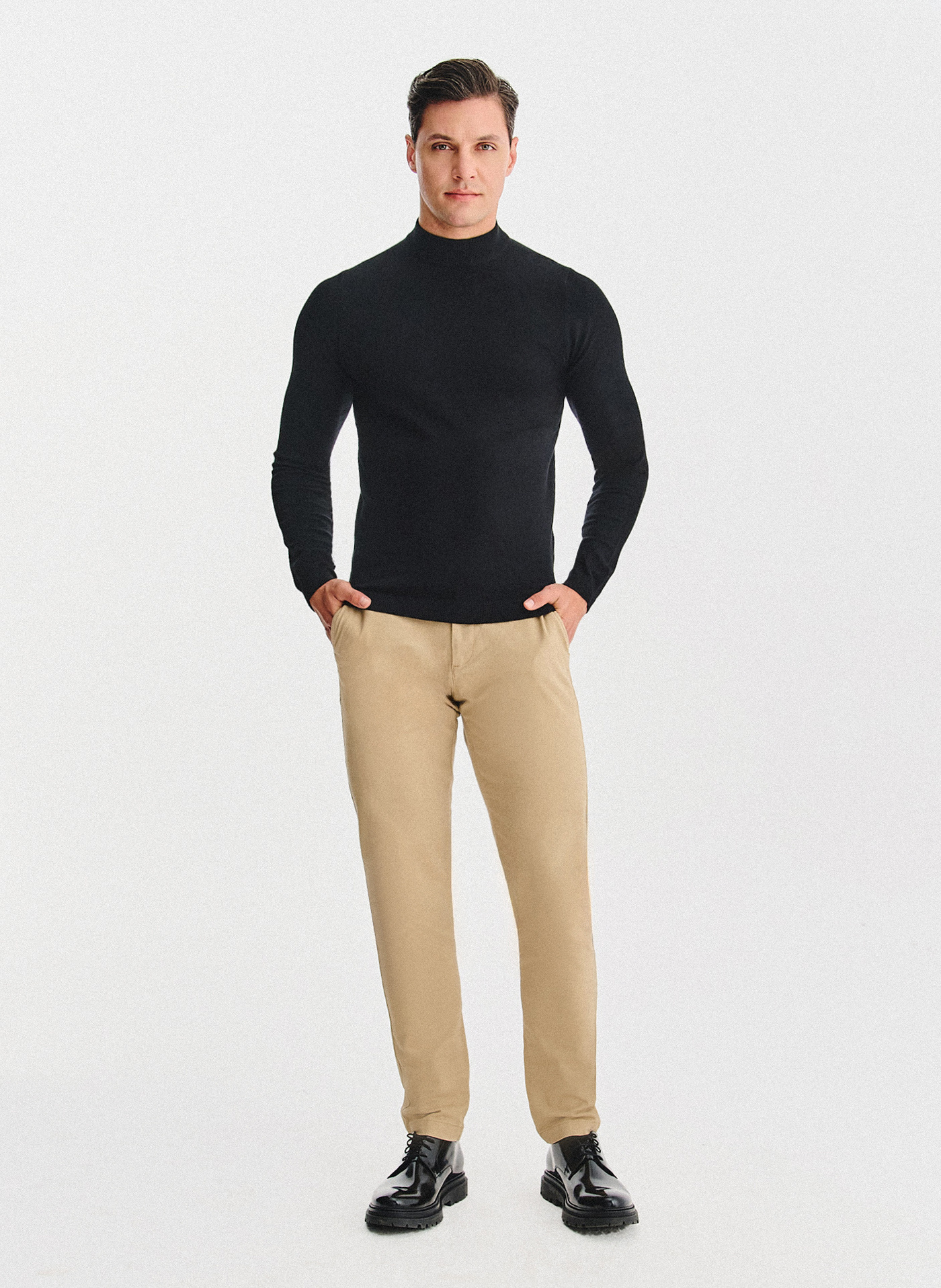 Czarny półgolf męski - Pako Lorente