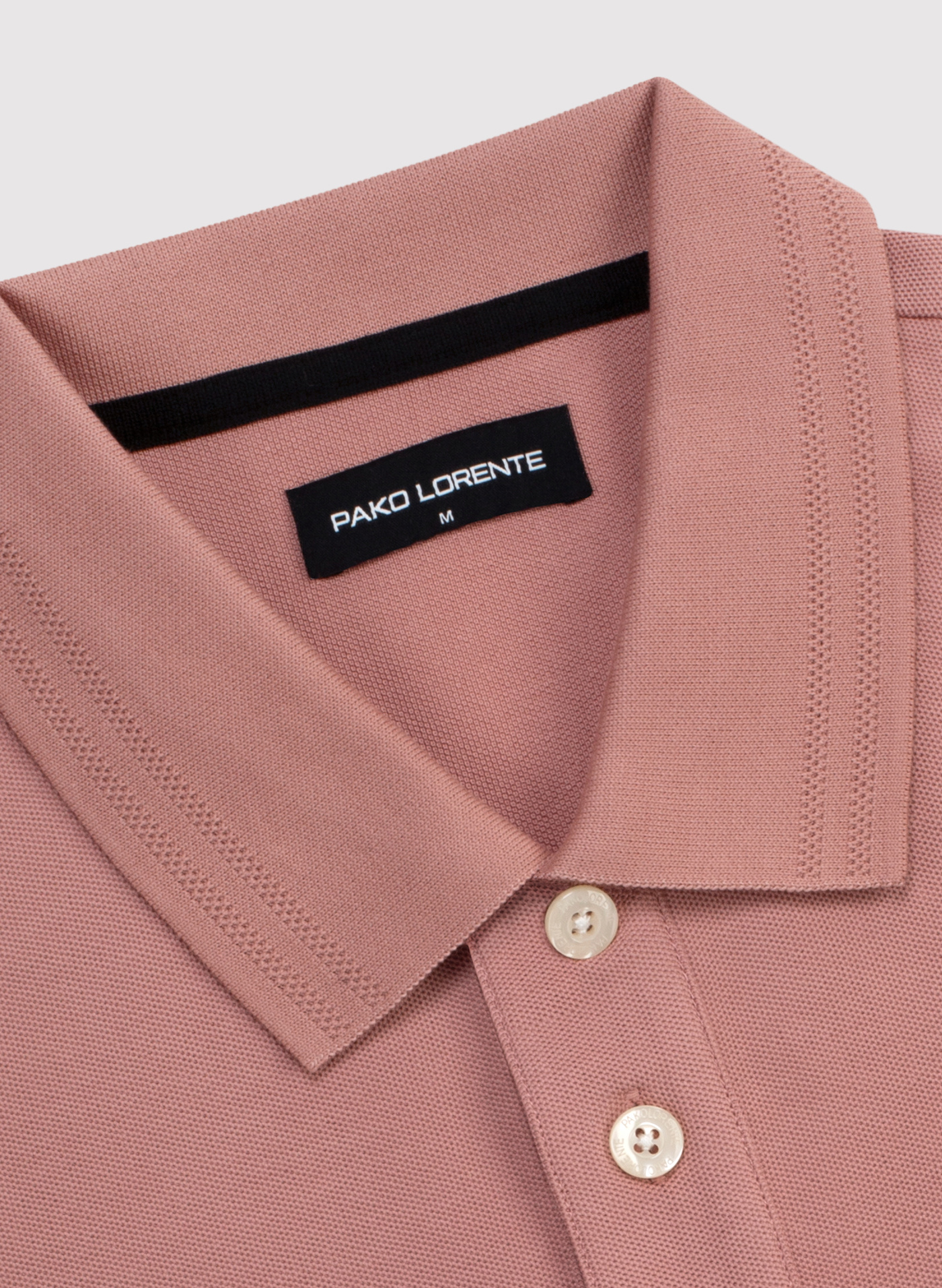 PAKO LORENTE - Różowy t-shirt polo na trzy guziczki - Pako Lorente