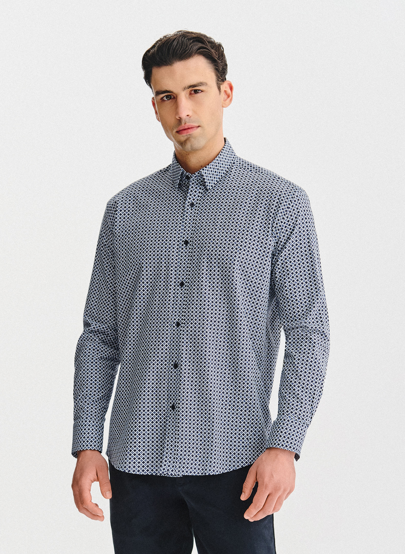 Granatowa koszula we wzór geometryczny - Pako Lorente