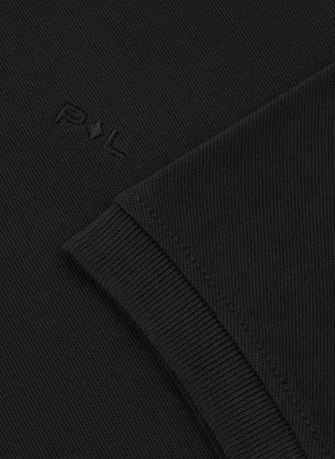 Gładki t-shirt polo w czarnym kolorze - Pako Lorente