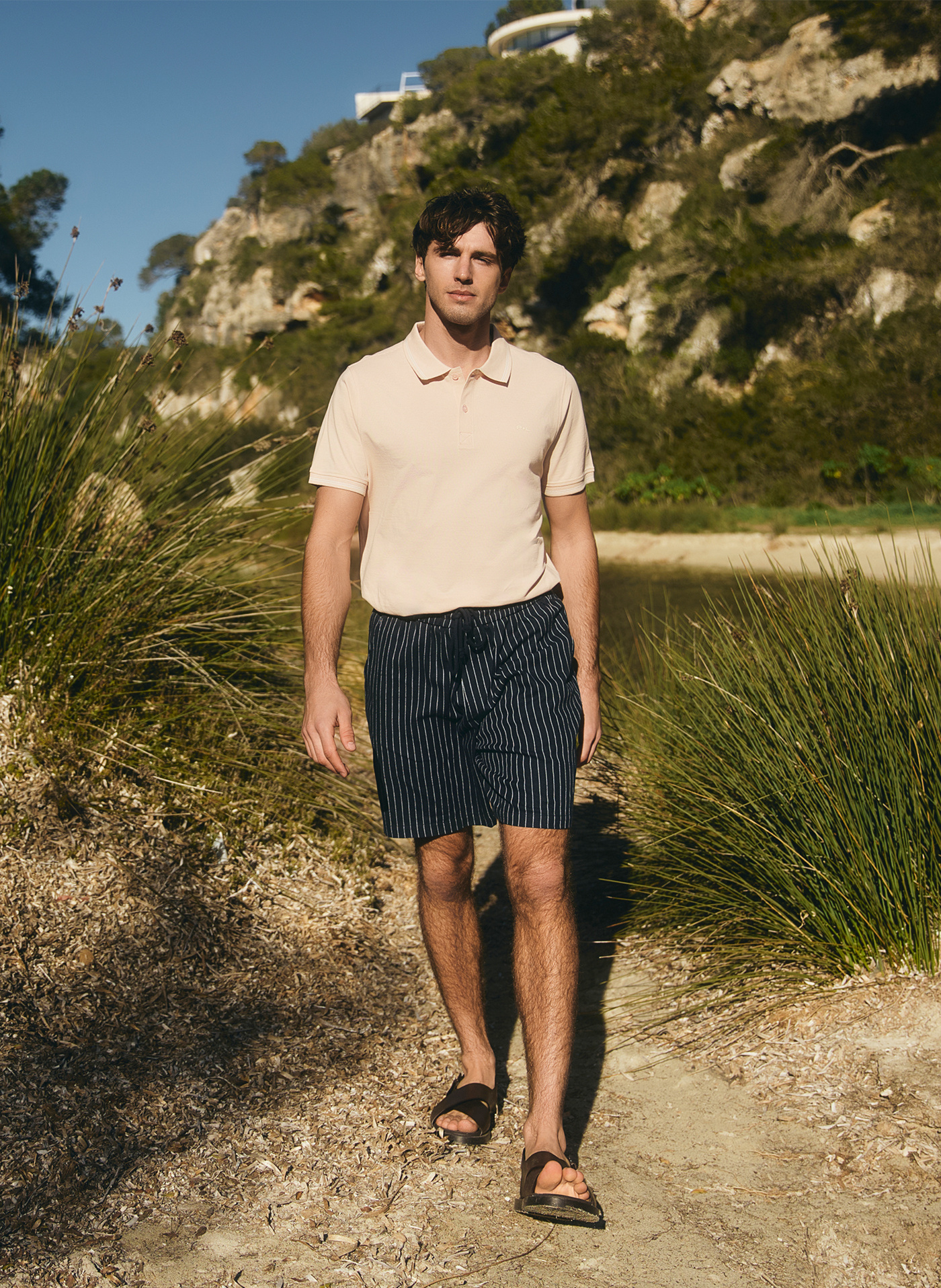 T-shirt polo w kolorze różowym - Pako Lorente