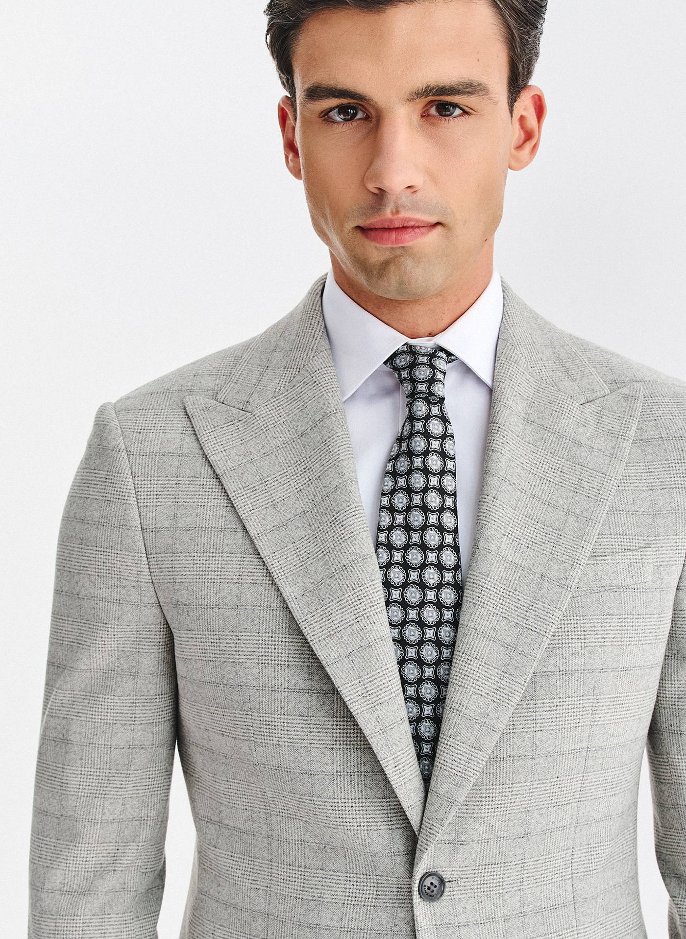 Szary garnitur męski w kratkę - Pako Lorente