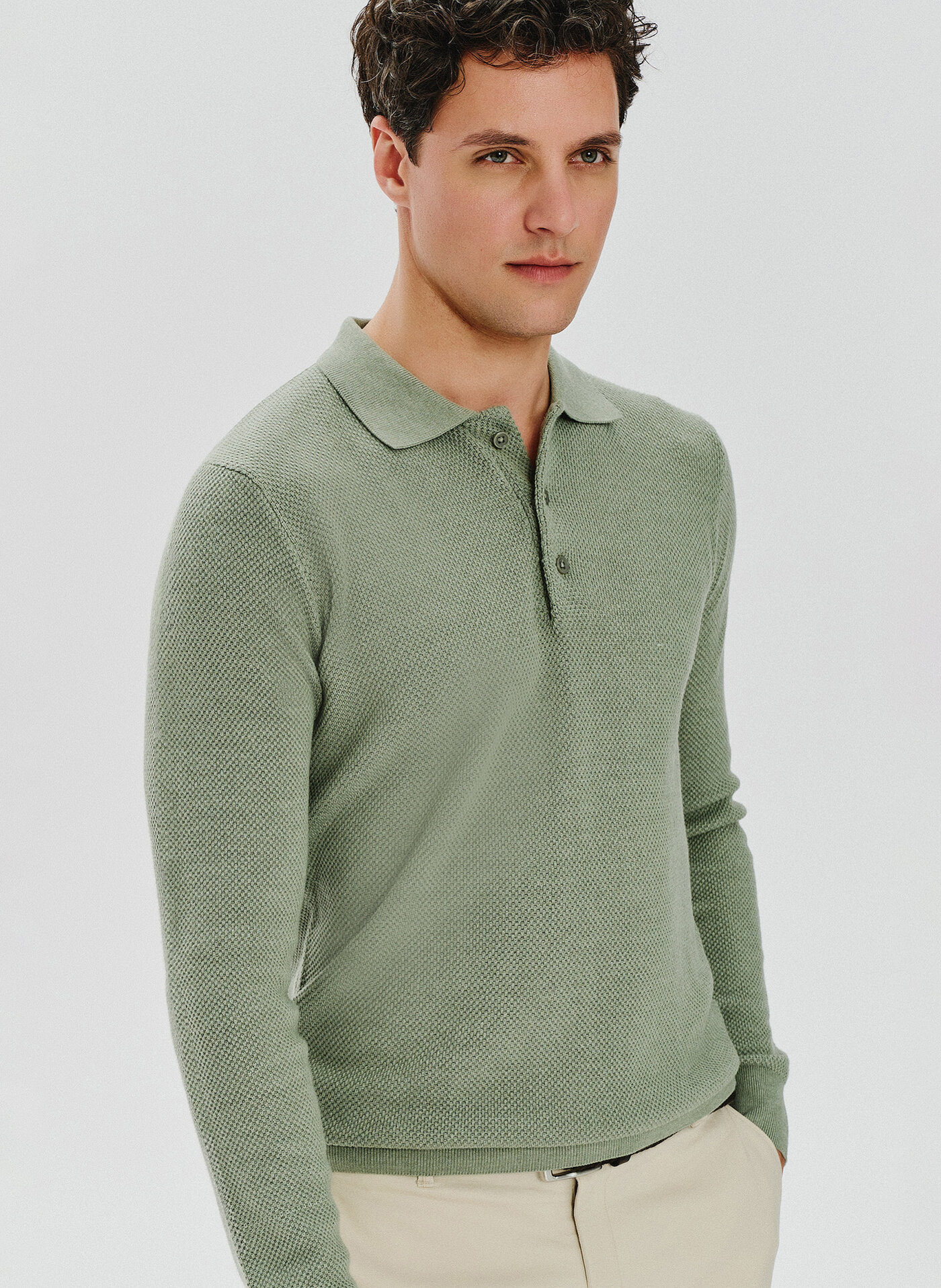 Zielony sweter męski z kołnierzykiem P24SF-2X-005-Z-0 - Pako Lorente - Pako Lorente