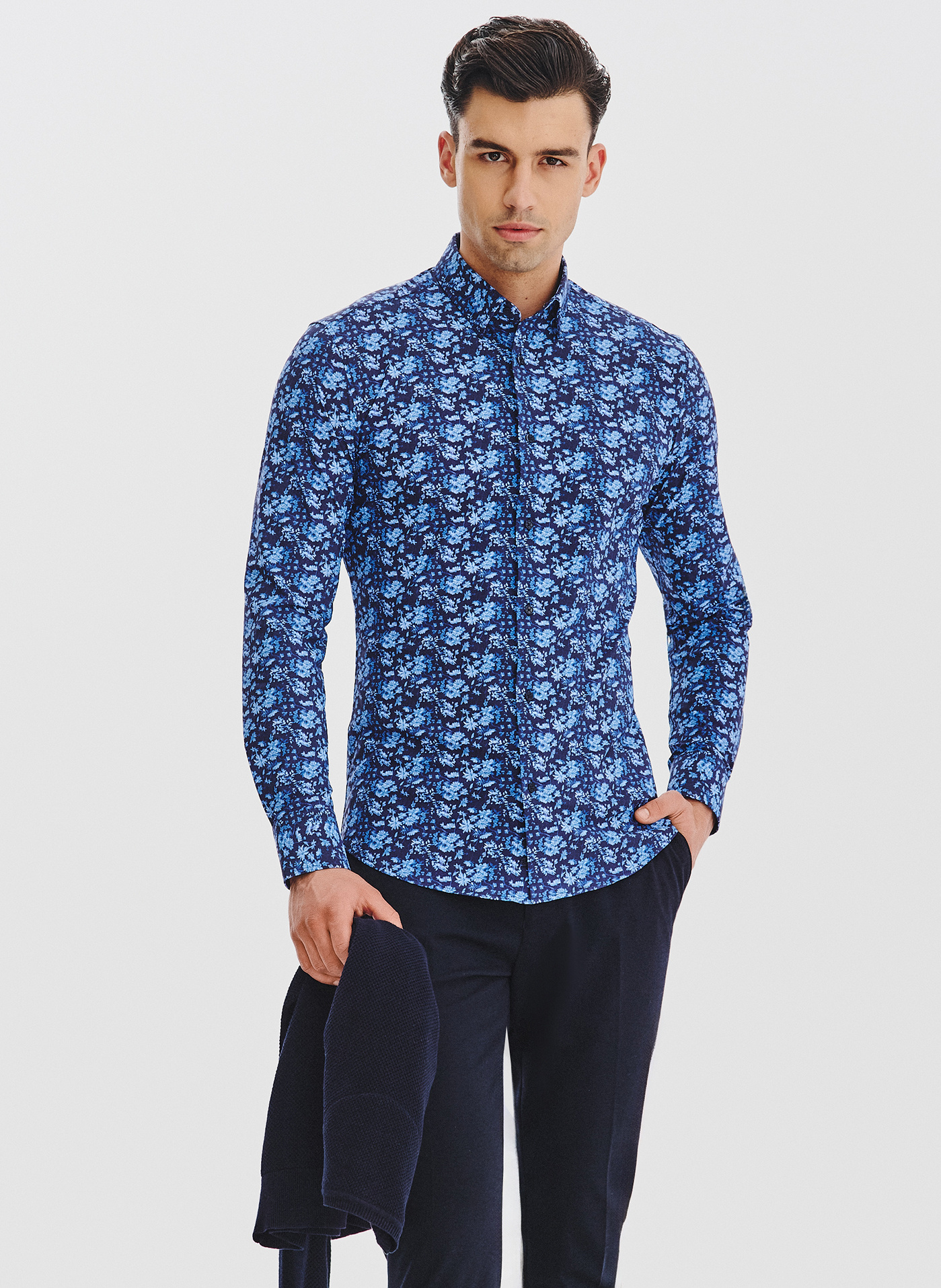 Granatowa dzianinowa koszula w kwiaty - Pako Lorente