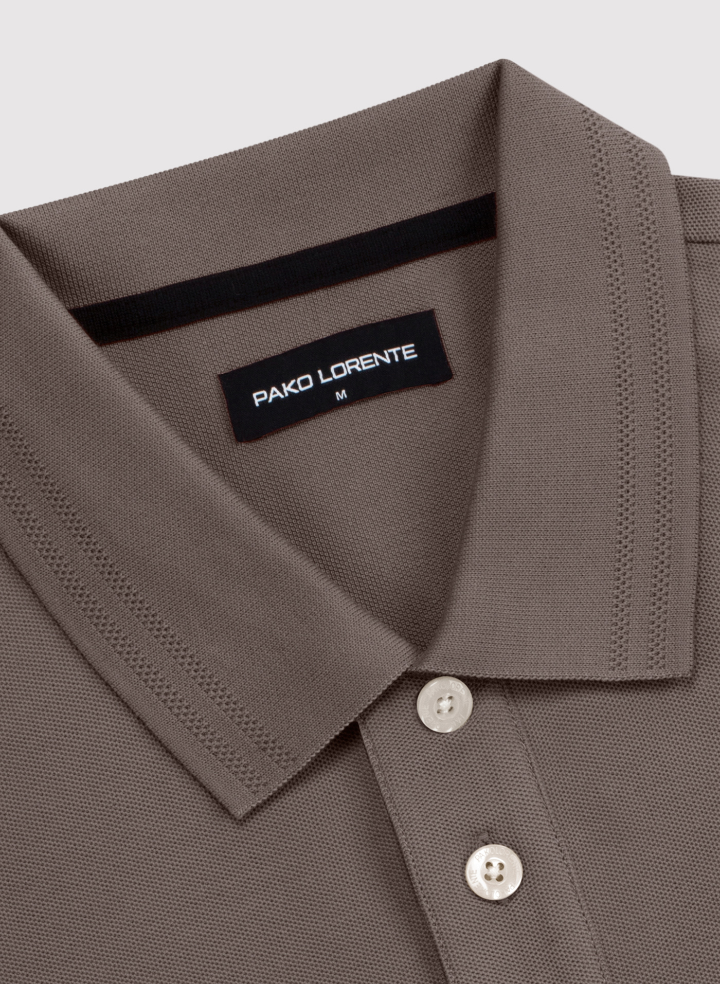 PAKO LORENTE - Brązowy t-shirt polo na trzy guziczki - Pako Lorente