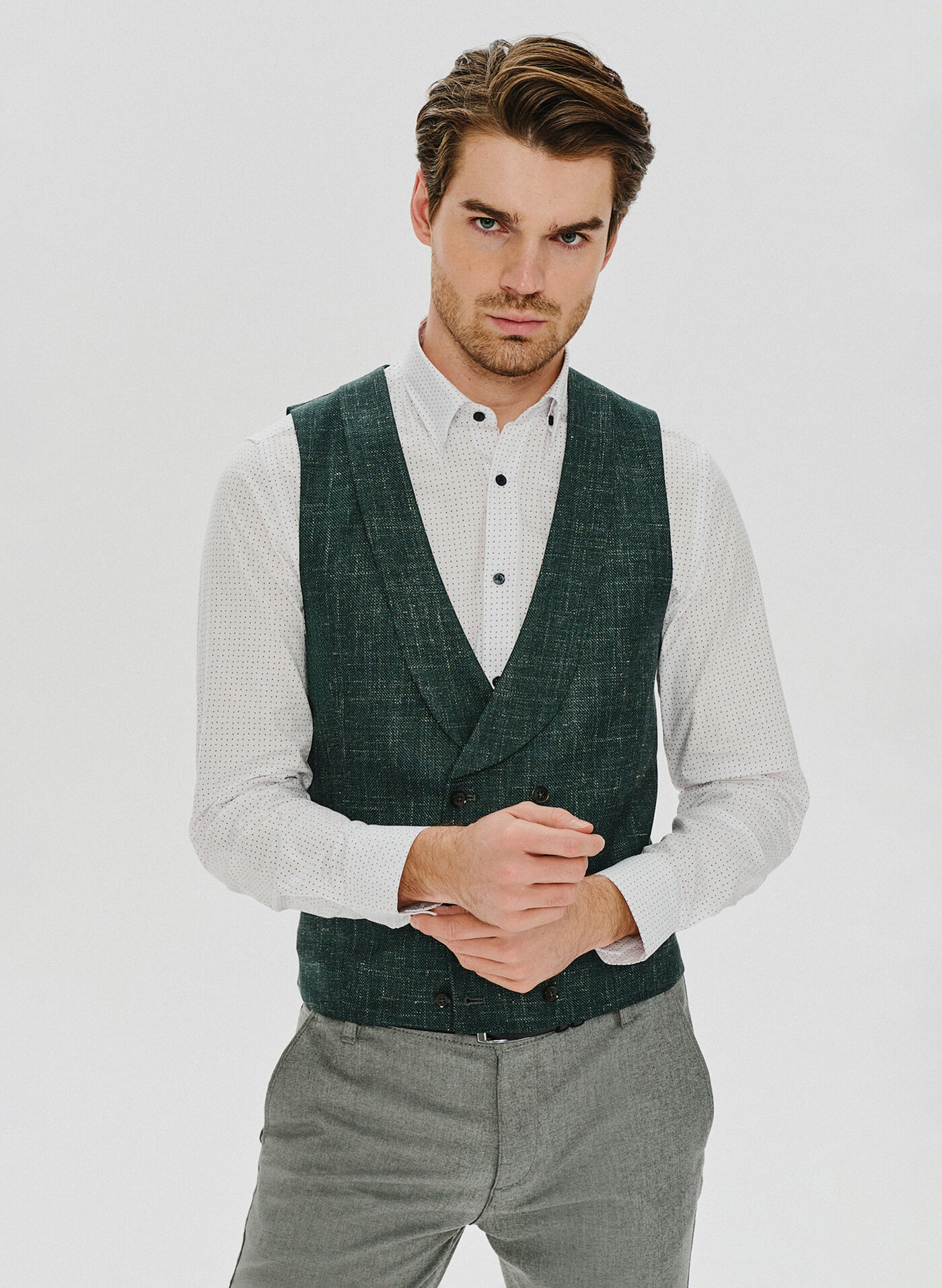 Zielona dwurzędowa kamizelka męska - Pako Lorente